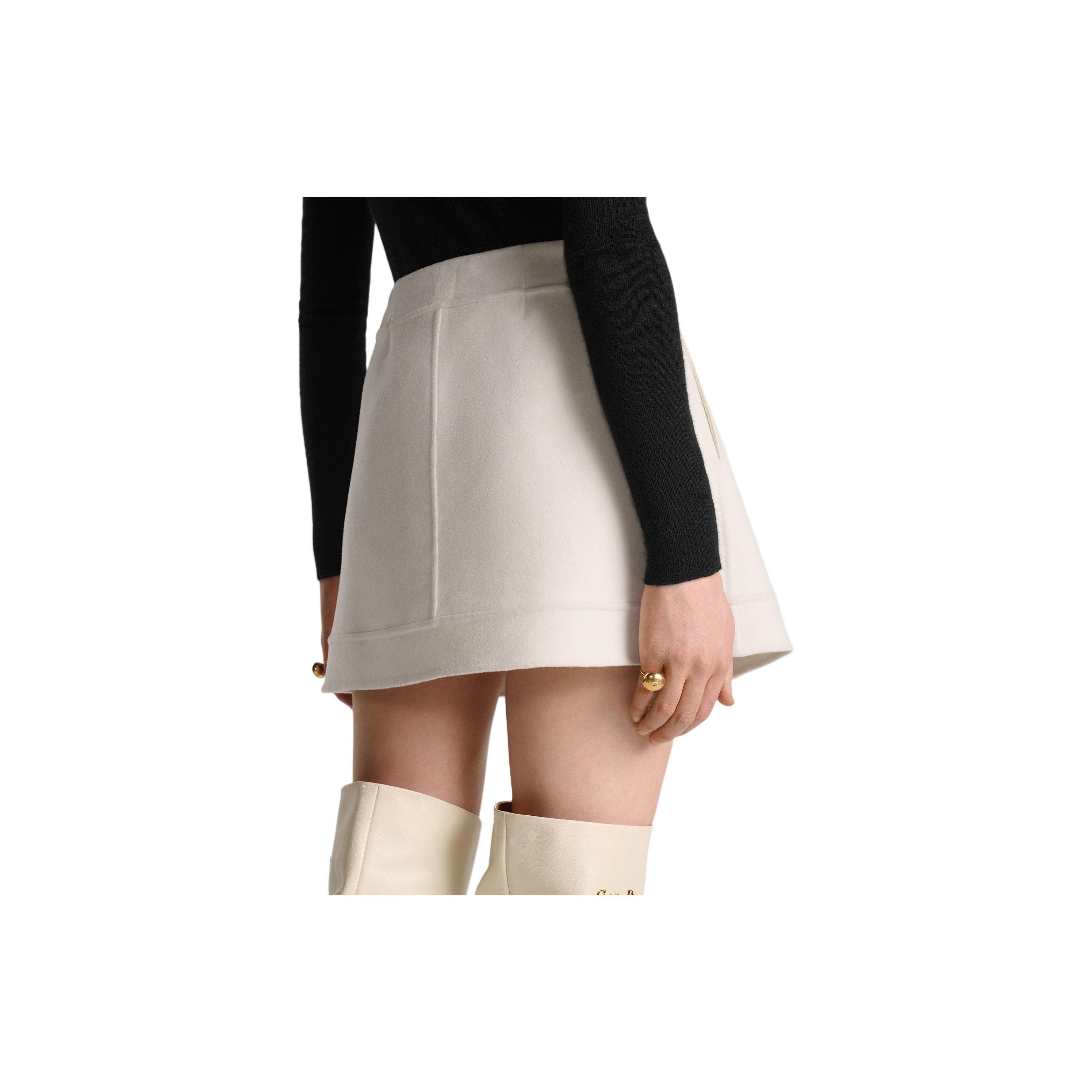 Dior Dior Logo Mini Skirt FR 34 Size 25" / US 0 / IT 36 - 12 Thumbnail