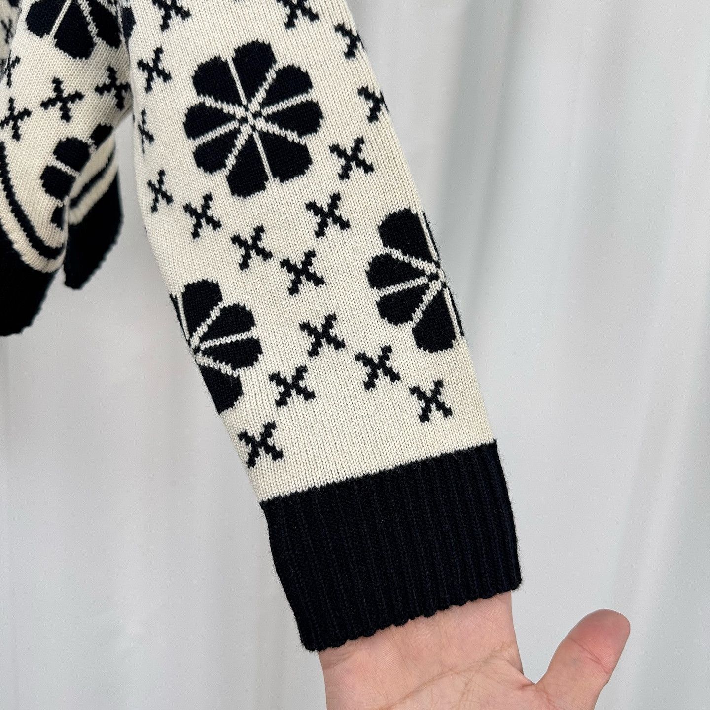 Dior Christian Dior Floral Knit Sweater Size 36 Size XS / US 0-2 / IT 36-38 - 6 Thumbnail