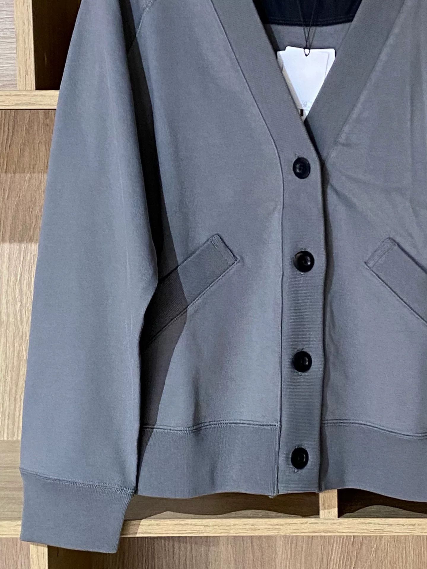 MHI MHL Gray V-neck Cardigan M Size US M / EU 48-50 / 2 - 5 Thumbnail