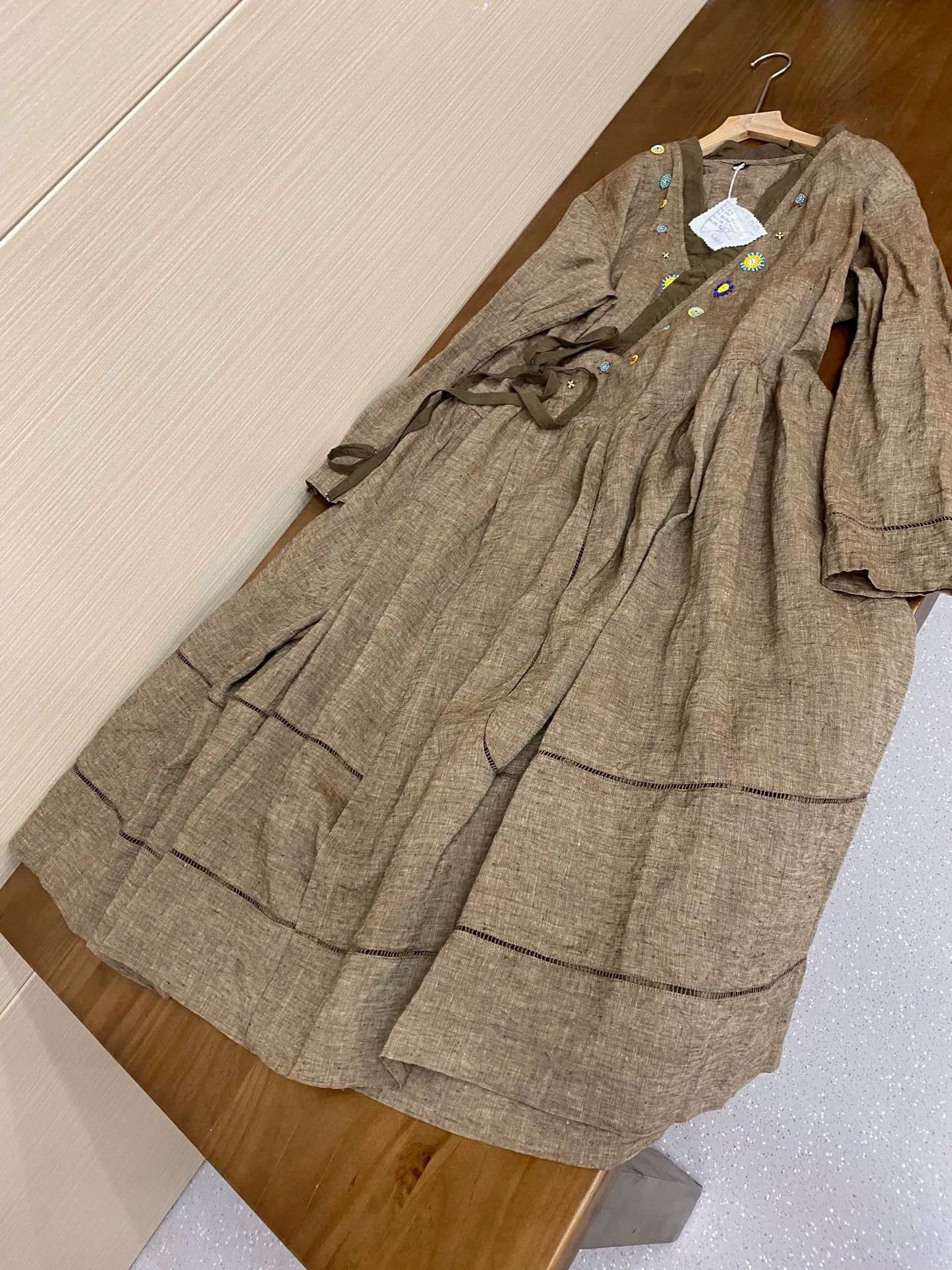 45rpm 45R Brown Indian Linen Beaded Embroidery Dress Size M / US 6-8 / IT 42-44 - 8 Thumbnail