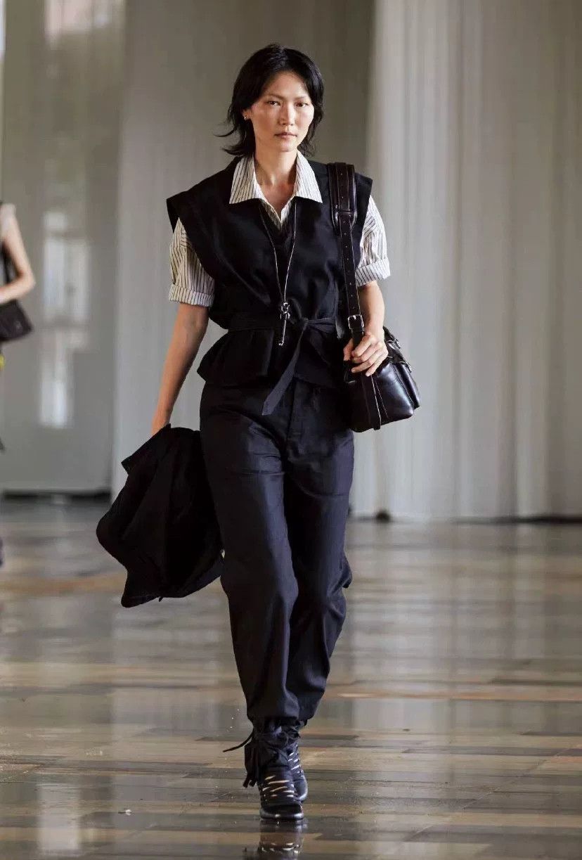 Lemaire LEMAIRE Women's Sleeveless Tie Jacket Size S / US 4 / IT 40 - 8 Thumbnail