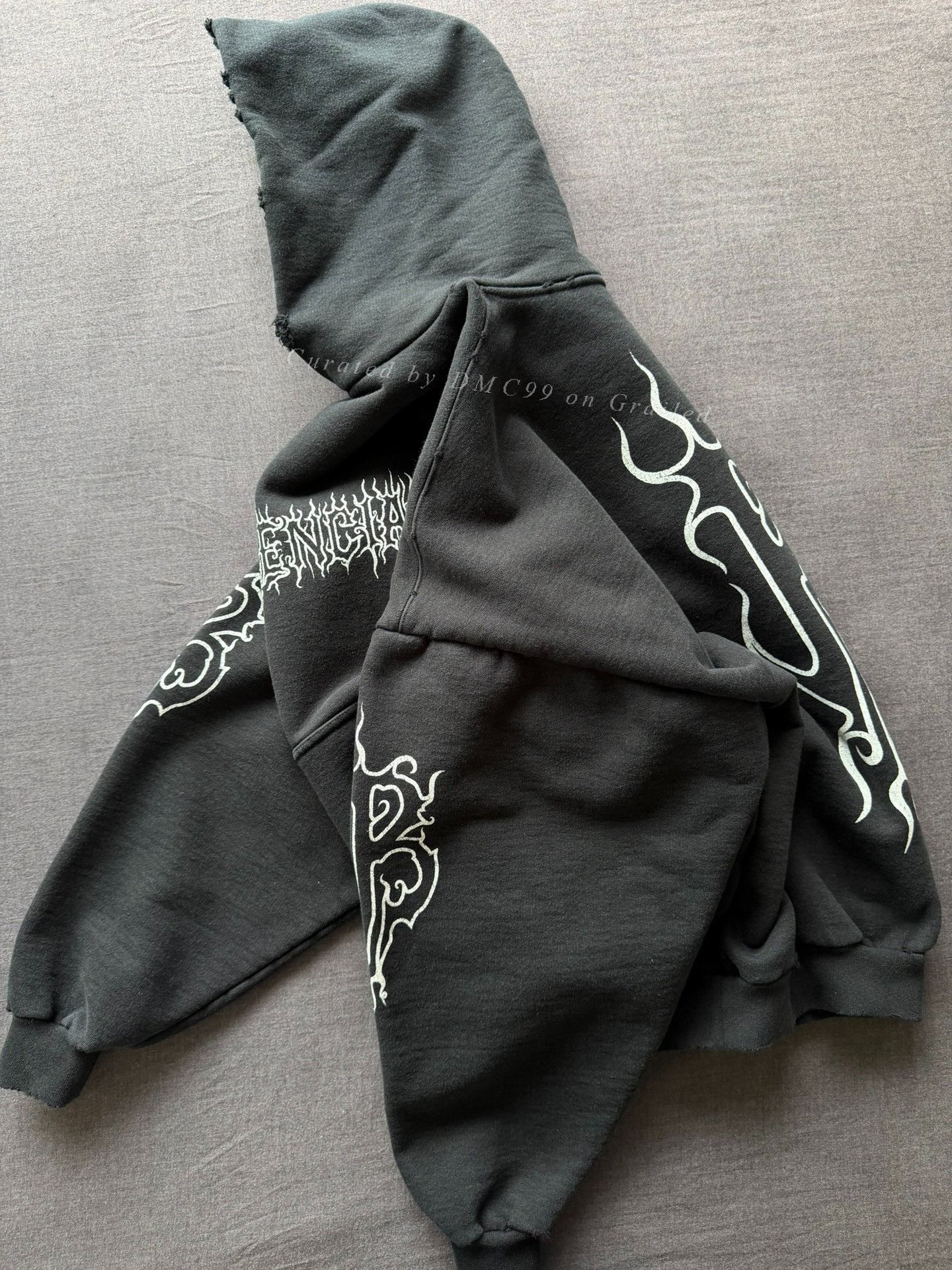 Balenciaga Balenciaga Ultra-Thick Sanskrit Hoodie Size US S / EU 44-46 / 1 - 8 Thumbnail