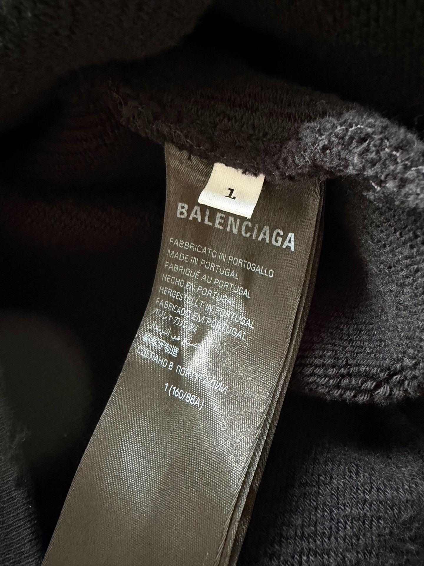 Balenciaga Balenciaga Ultra-Thick Sanskrit Hoodie Size US S / EU 44-46 / 1 - 4 Thumbnail