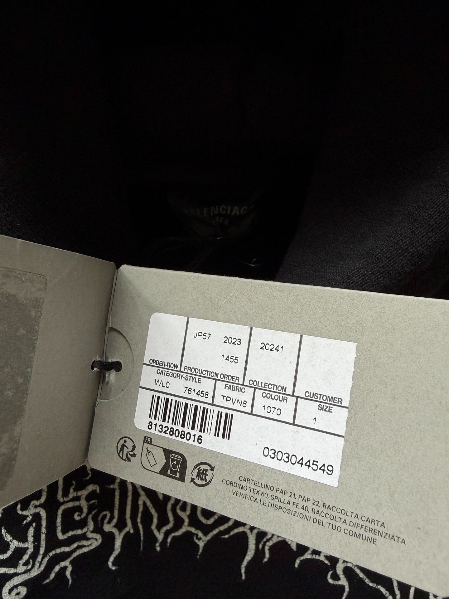 Balenciaga Balenciaga Ultra-Thick Sanskrit Hoodie Size US S / EU 44-46 / 1 - 3 Thumbnail