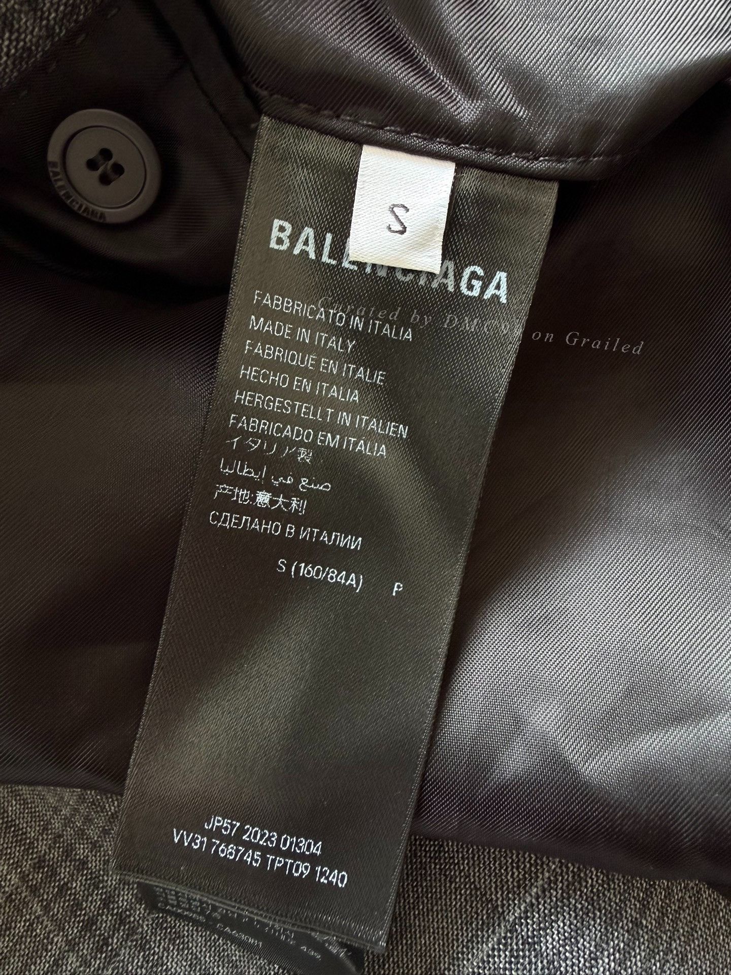 Balenciaga Balenciaga Plaid Deconstructed Double-Breasted Suit Size US S / EU 44-46 / 1 - 8 Thumbnail