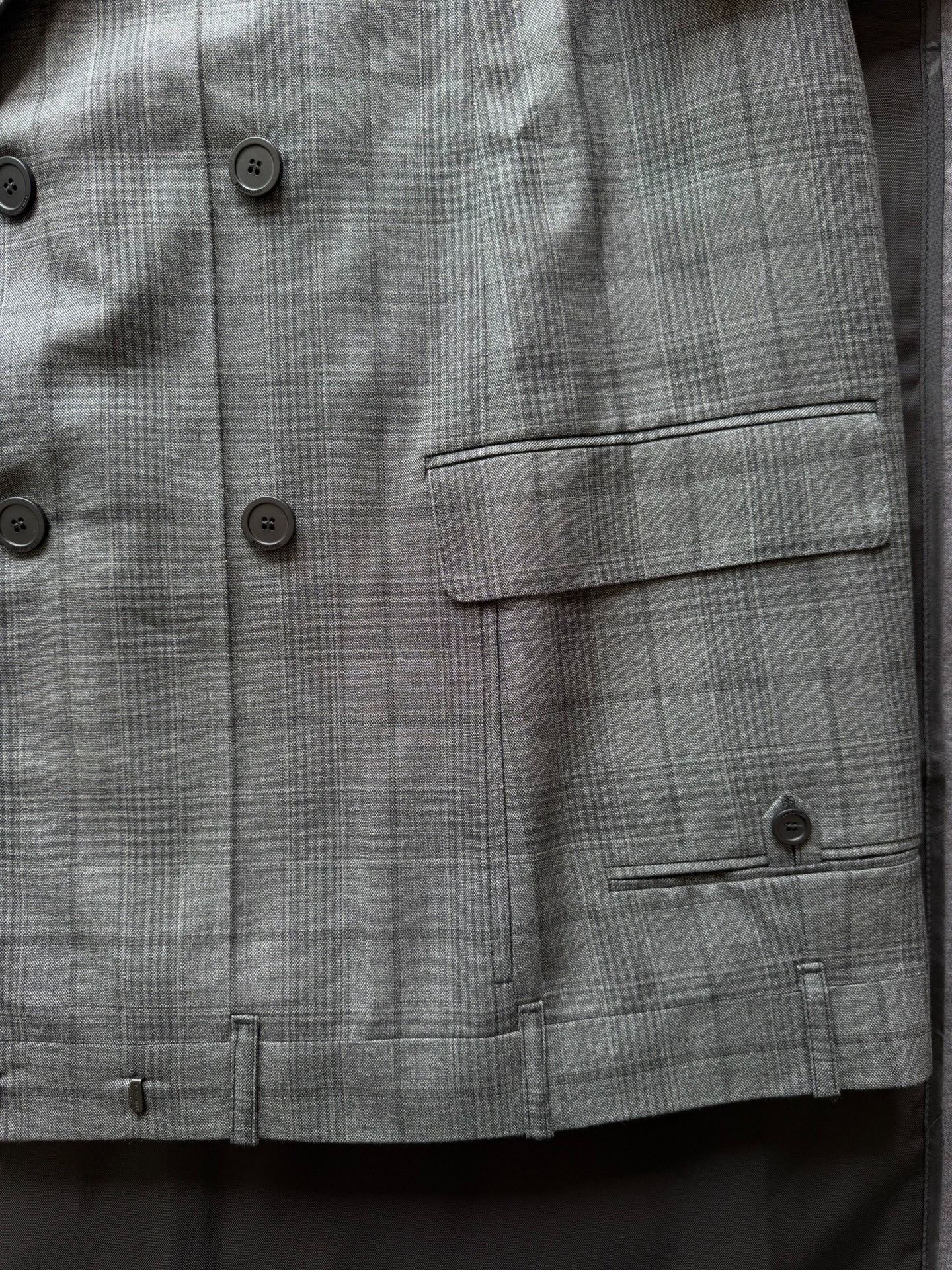 Balenciaga Balenciaga Plaid Deconstructed Double-Breasted Suit Size US S / EU 44-46 / 1 - 3 Thumbnail