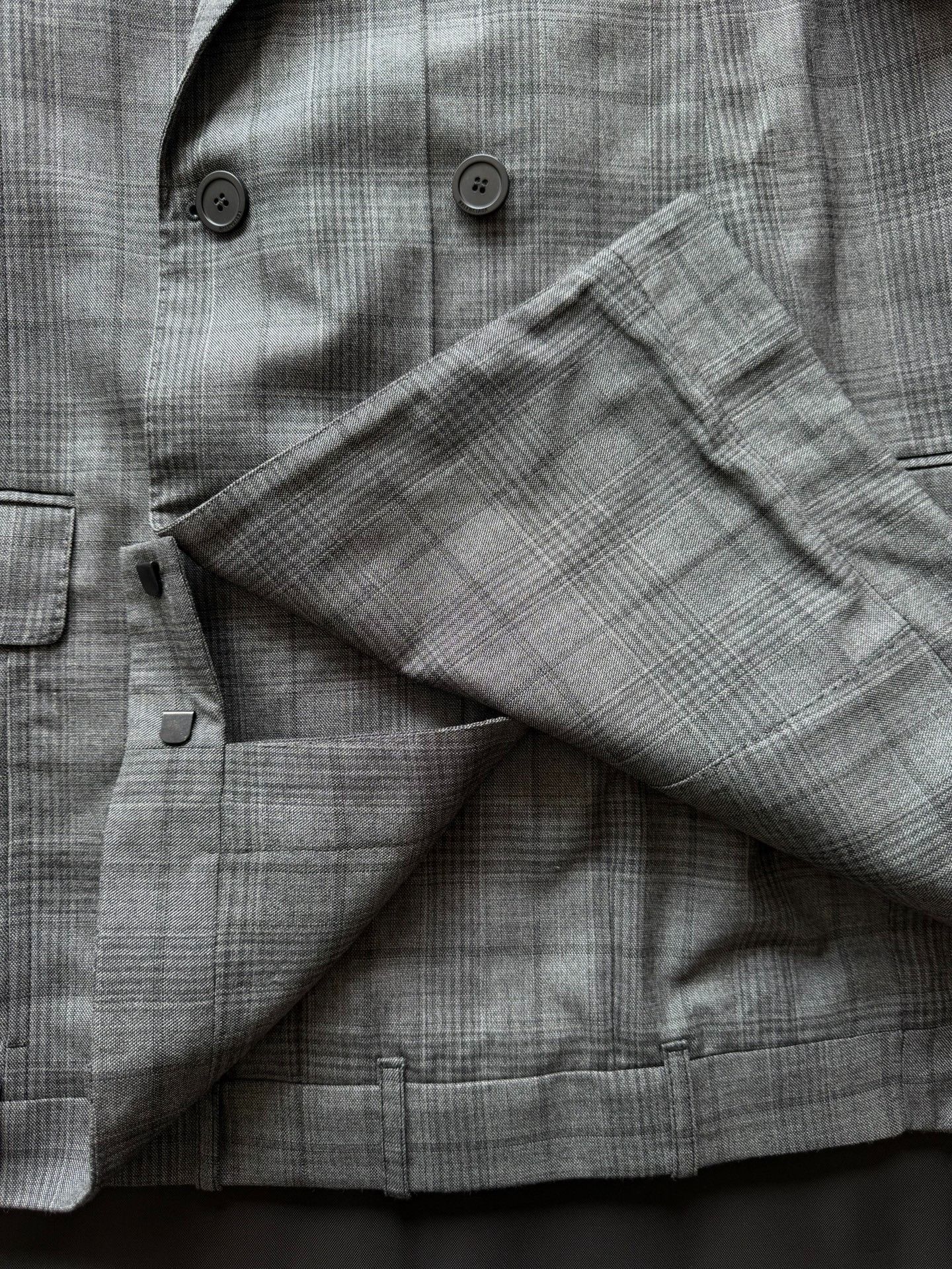 Balenciaga Balenciaga Plaid Deconstructed Double-Breasted Suit Size US S / EU 44-46 / 1 - 2 Thumbnail