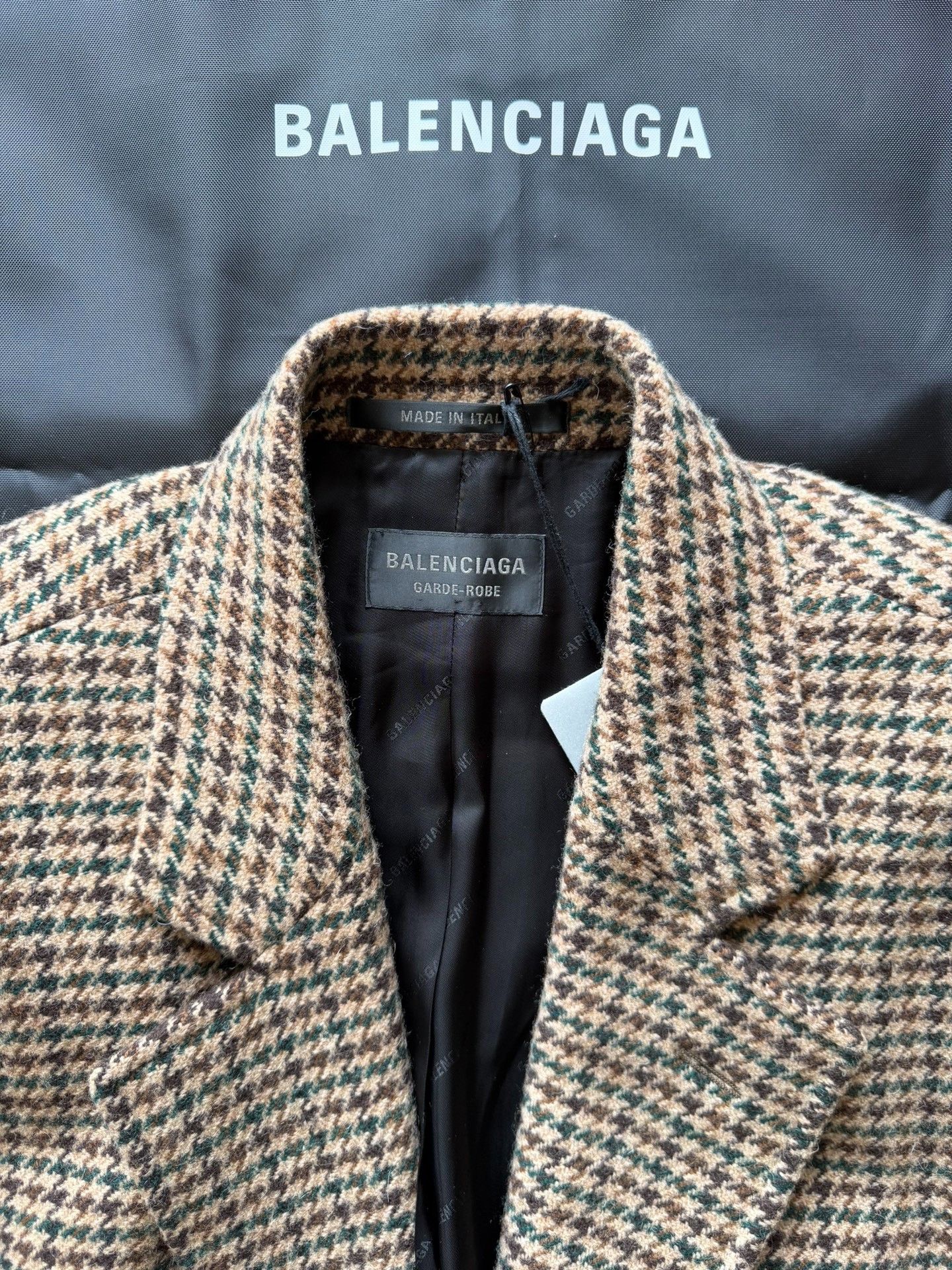Balenciaga Balenciaga Houndstooth Long Coat Size S / US 4 / IT 40 - 4 Thumbnail