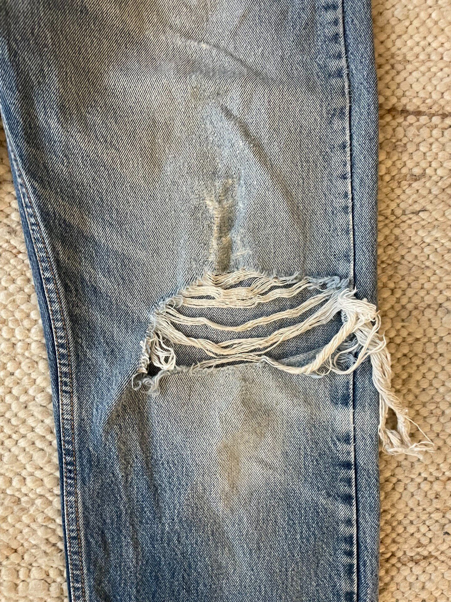 Levi's Vintage Clothing Levi's Vintage 505 Distressed Jeans Size US 30 / EU 46 - 2 Thumbnail