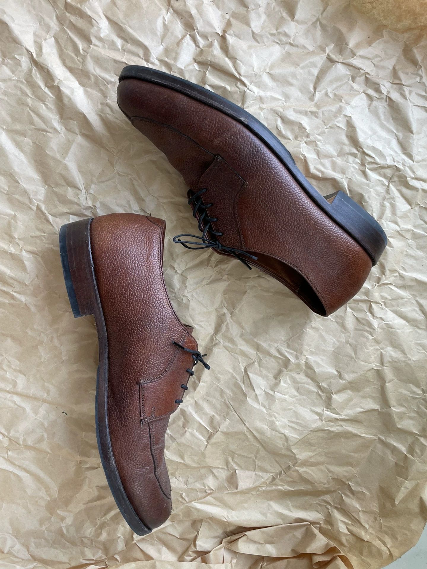 Bostonian Bostonian Lychee Grain V-Tip Leather Shoes Size US 10 / EU 43 - 8 Thumbnail