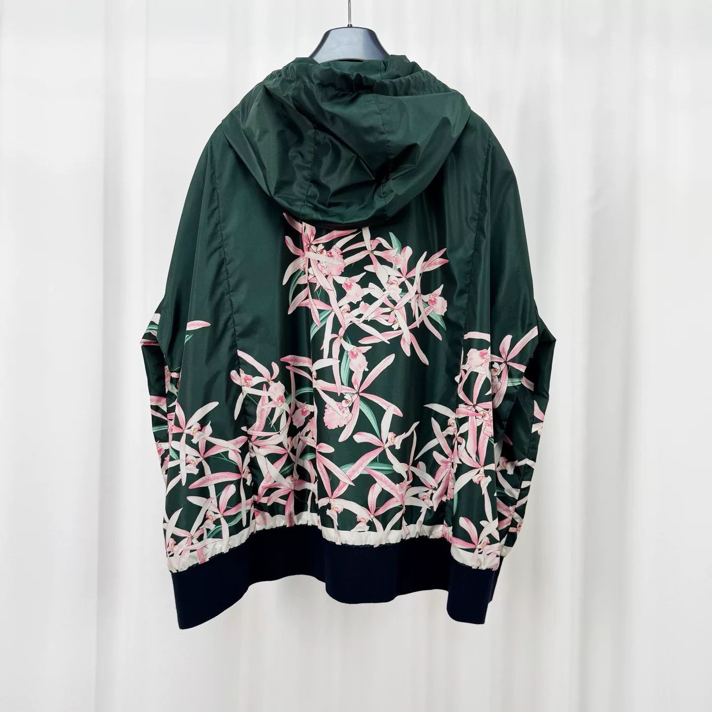 Moncler Moncler Floral Zip Jacket Size M / US 6-8 / IT 42-44 - 2 Thumbnail