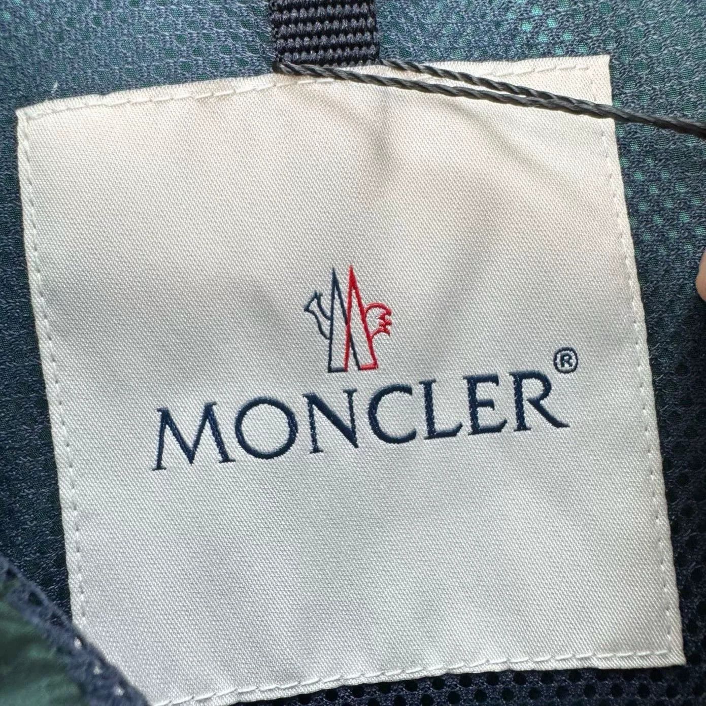 Moncler Moncler Floral Zip Jacket Size M / US 6-8 / IT 42-44 - 5 Thumbnail