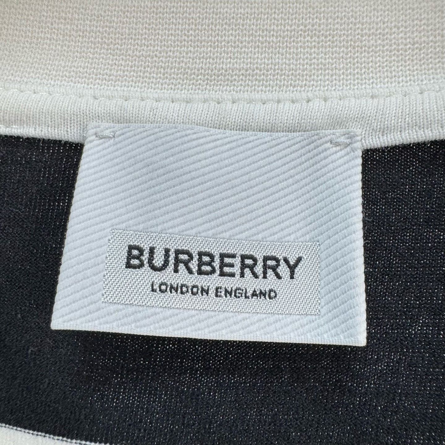 Burberry Burberry Arm Letter Stripe Long-Sleeve Size US M / EU 48-50 / 2 - 5 Thumbnail