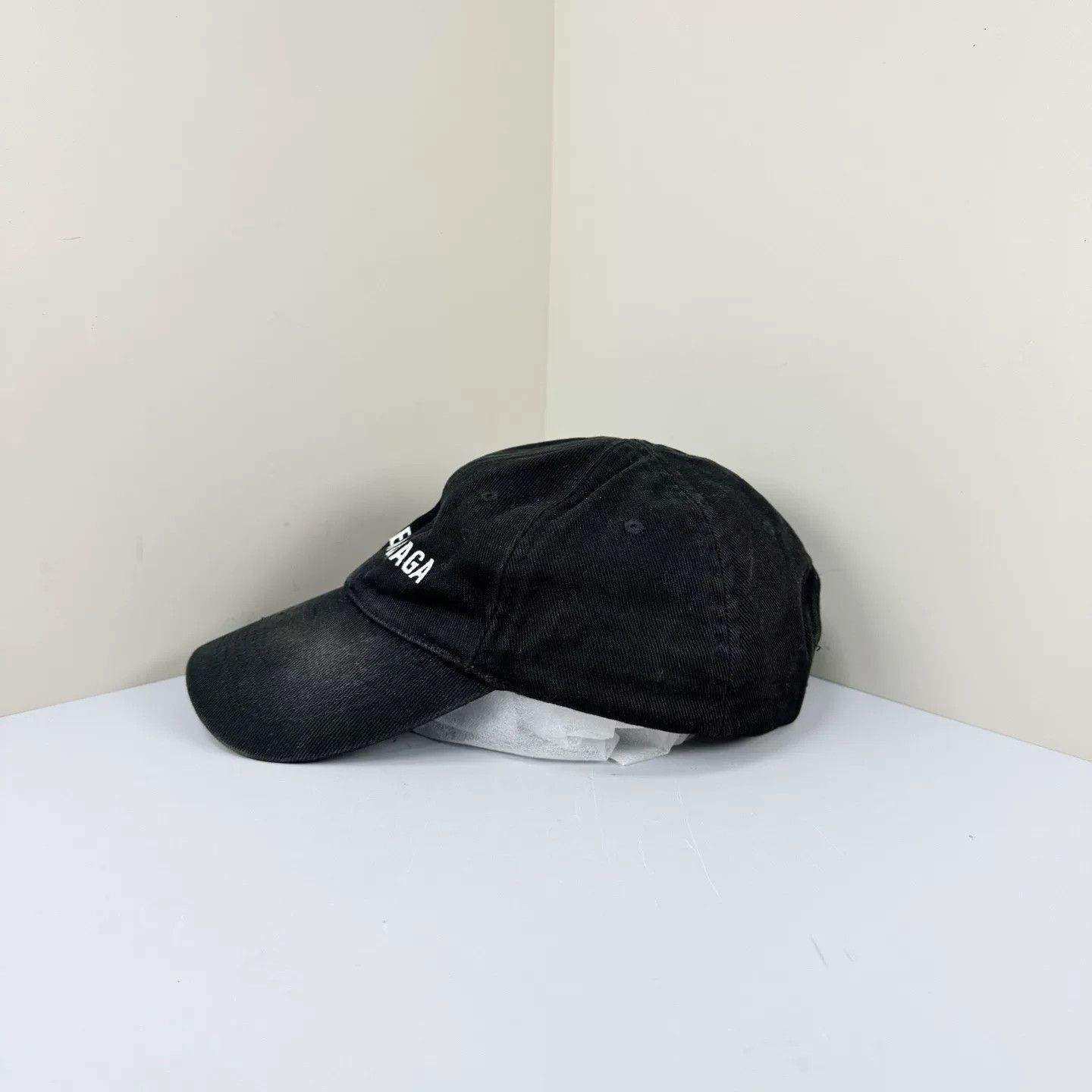 Balenciaga Balenciaga Washed Distressed Embroidered Logo Cap Size ONE SIZE - 2 Thumbnail