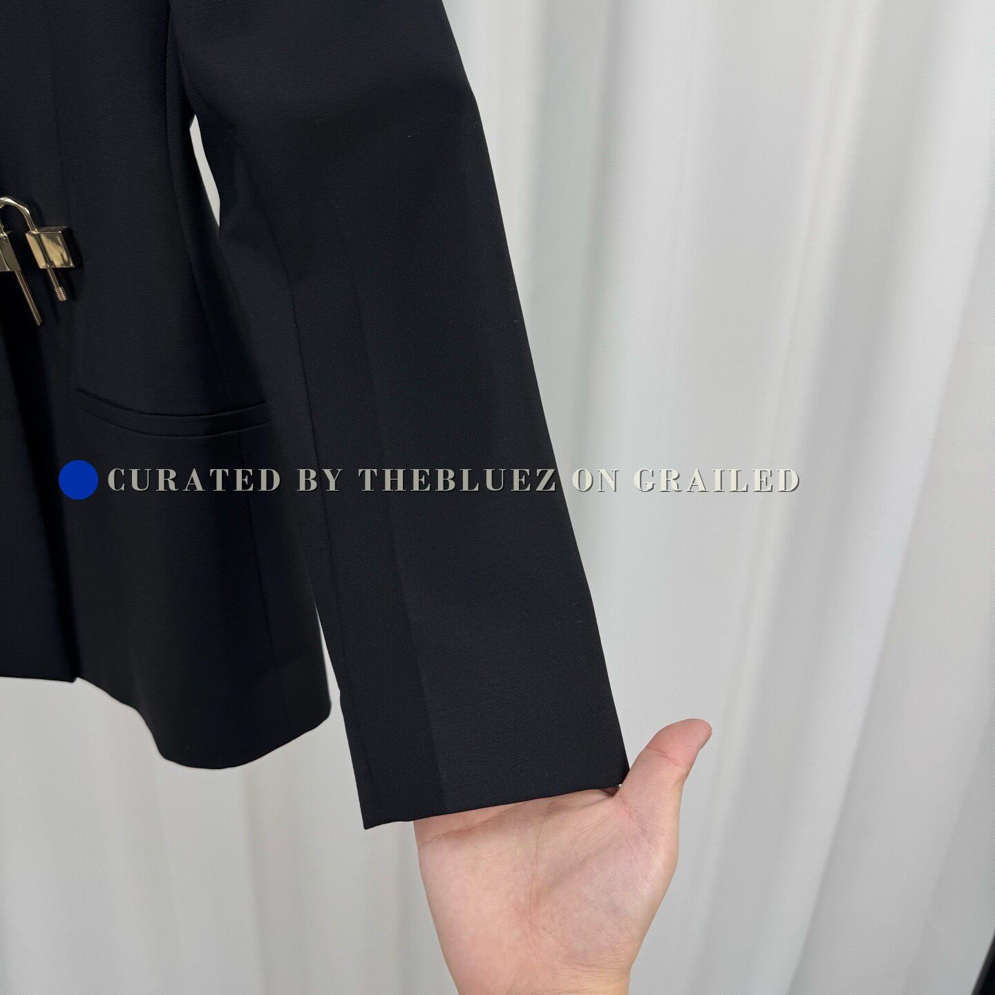 Givenchy Givenchy Metal Clasp Blazer Size XS / US 0-2 / IT 36-38 - 4 Thumbnail