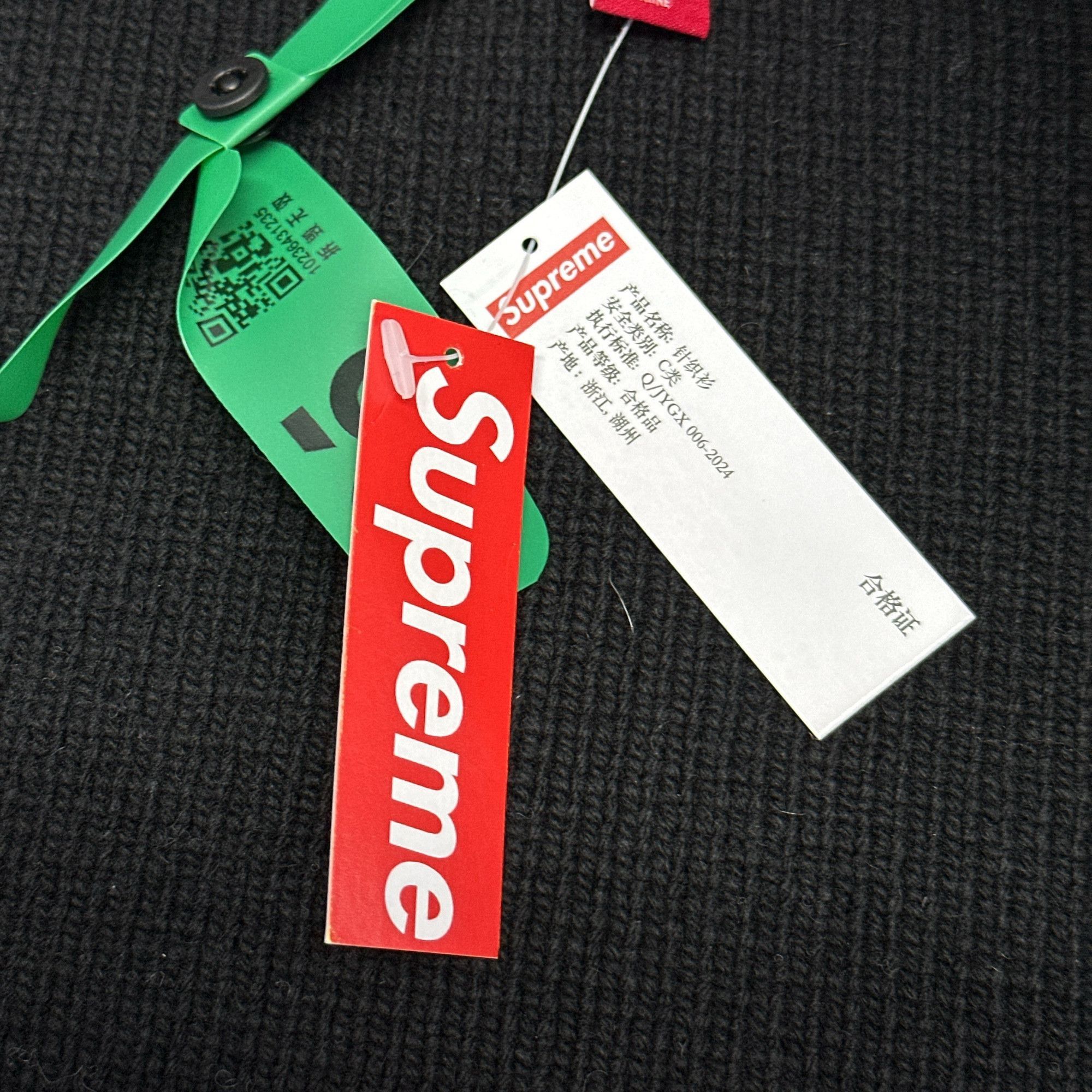 Supreme Hooded Zip-Up Sweater in Black Size US M / EU 48-50 / 2 - 4 Thumbnail