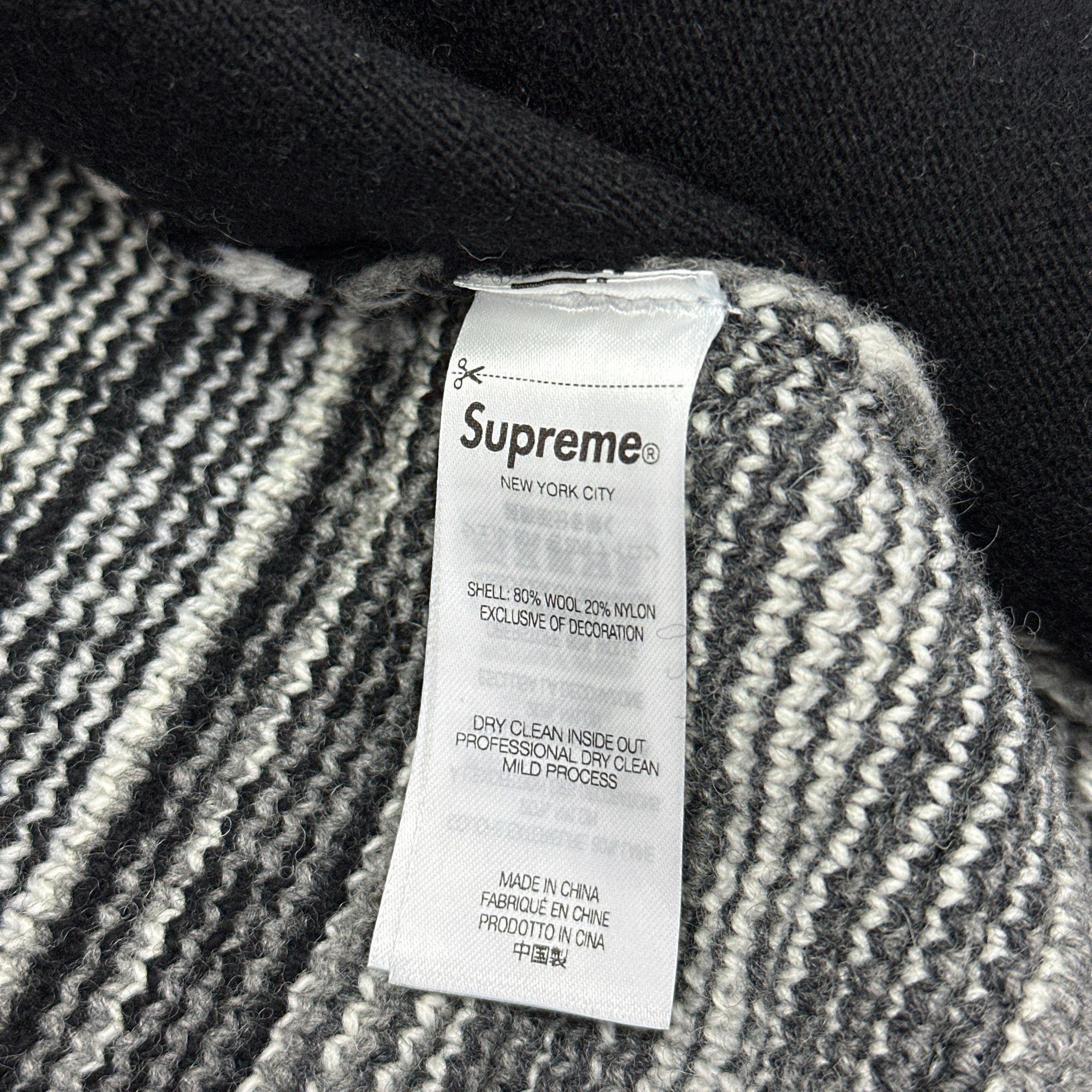 Supreme Hooded Zip-Up Sweater in Black Size US M / EU 48-50 / 2 - 5 Thumbnail