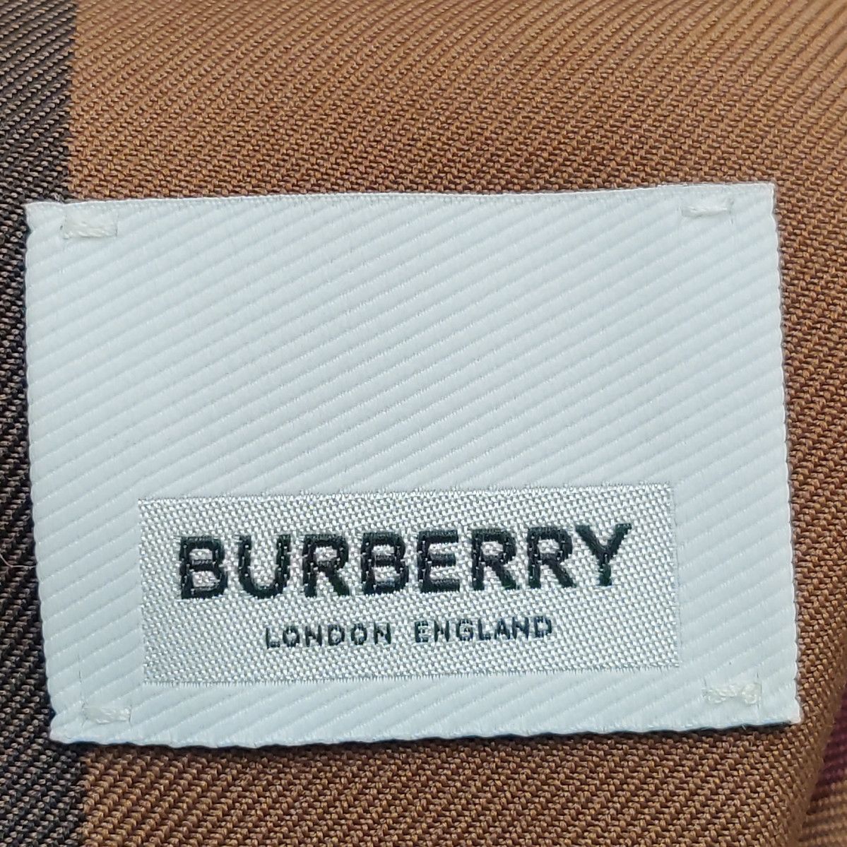 Burberry Reversible Check Hooded Jacket in Multi Size US XL / EU 56 / 4 - 8 Thumbnail