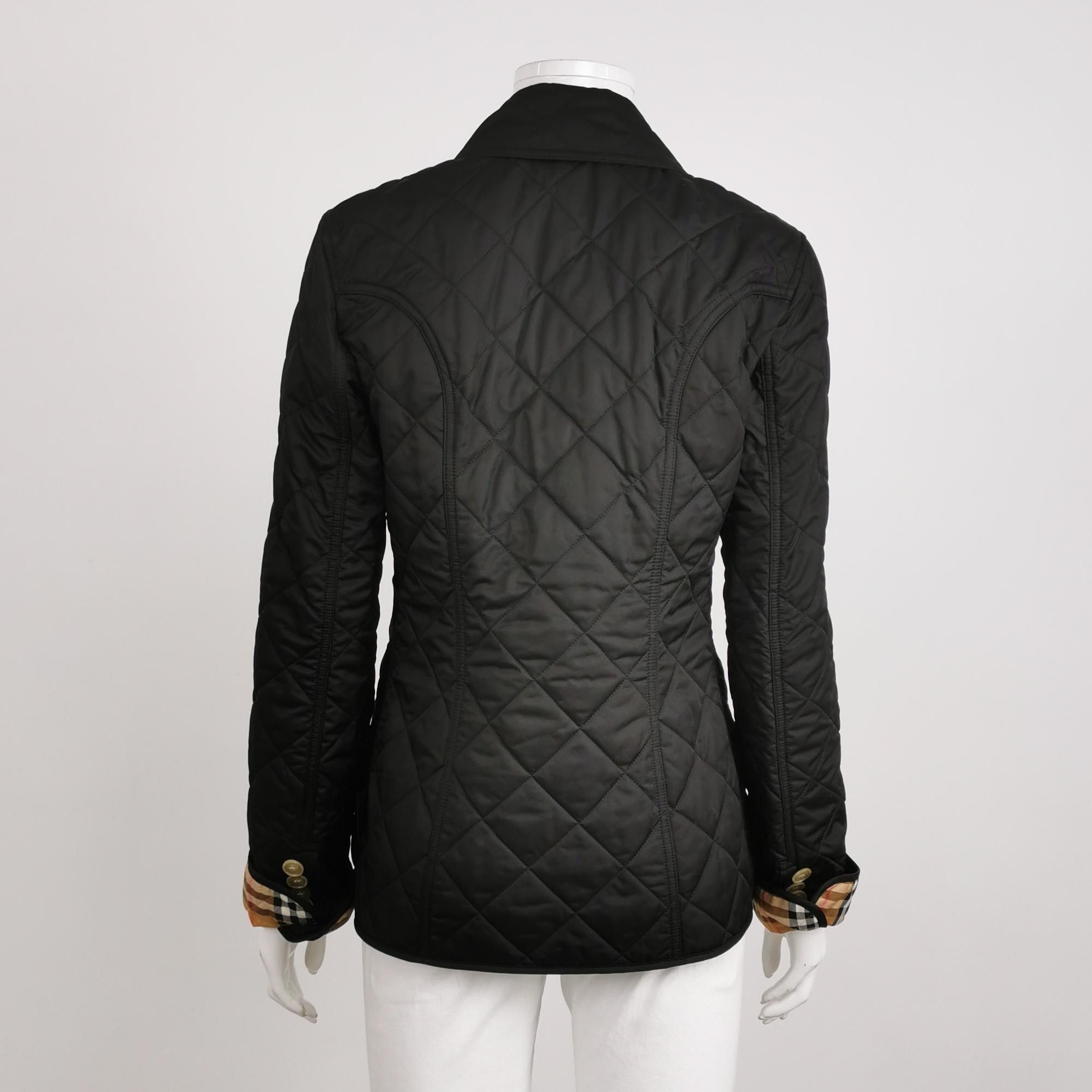 Burberry Black Quilted Jacket in Size S Size US S / EU 44-46 / 1 - 2 Thumbnail