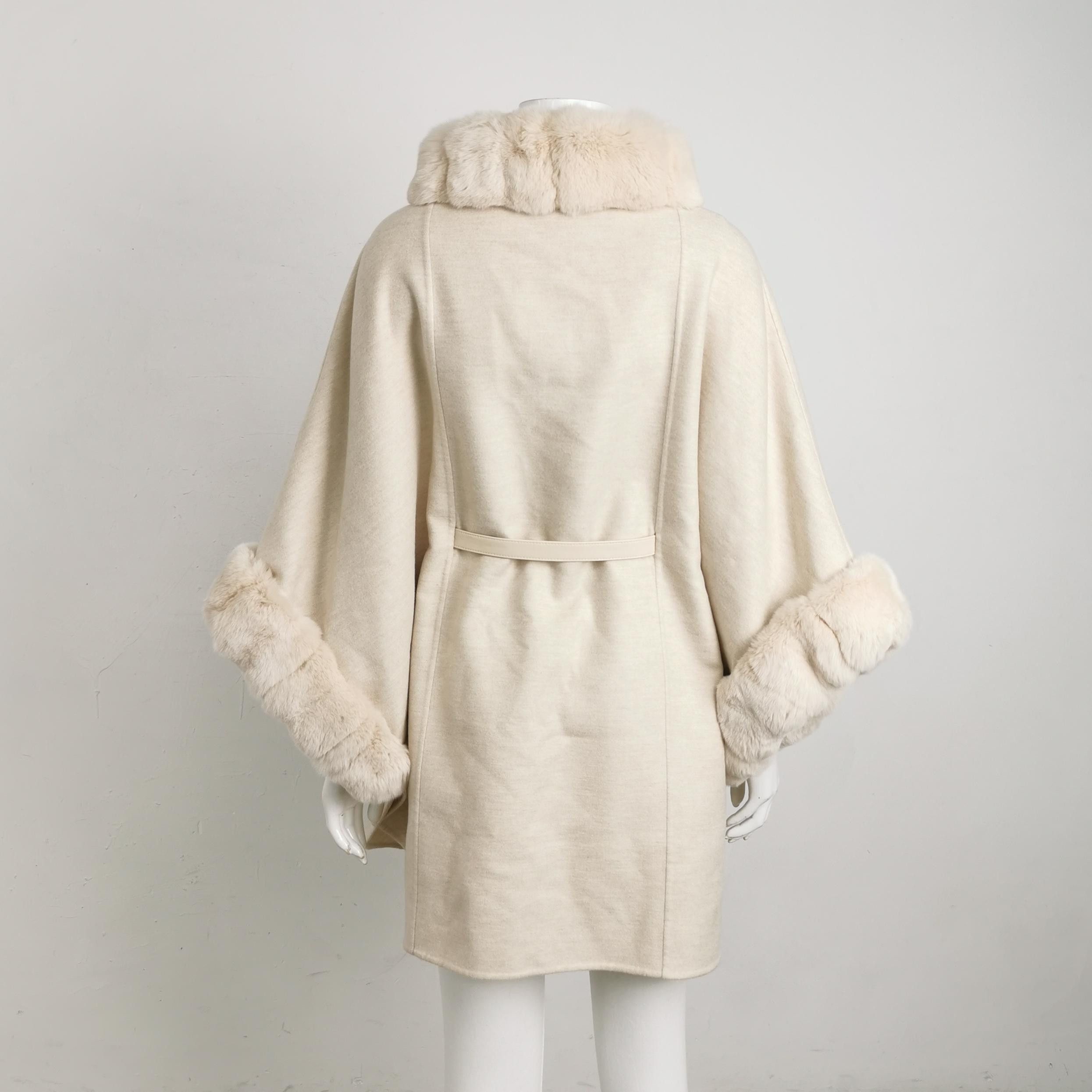 Loro Piana Cashmere Fur-Trimmed Cape in Beige Size US S / EU 44-46 / 1 - 2 Thumbnail