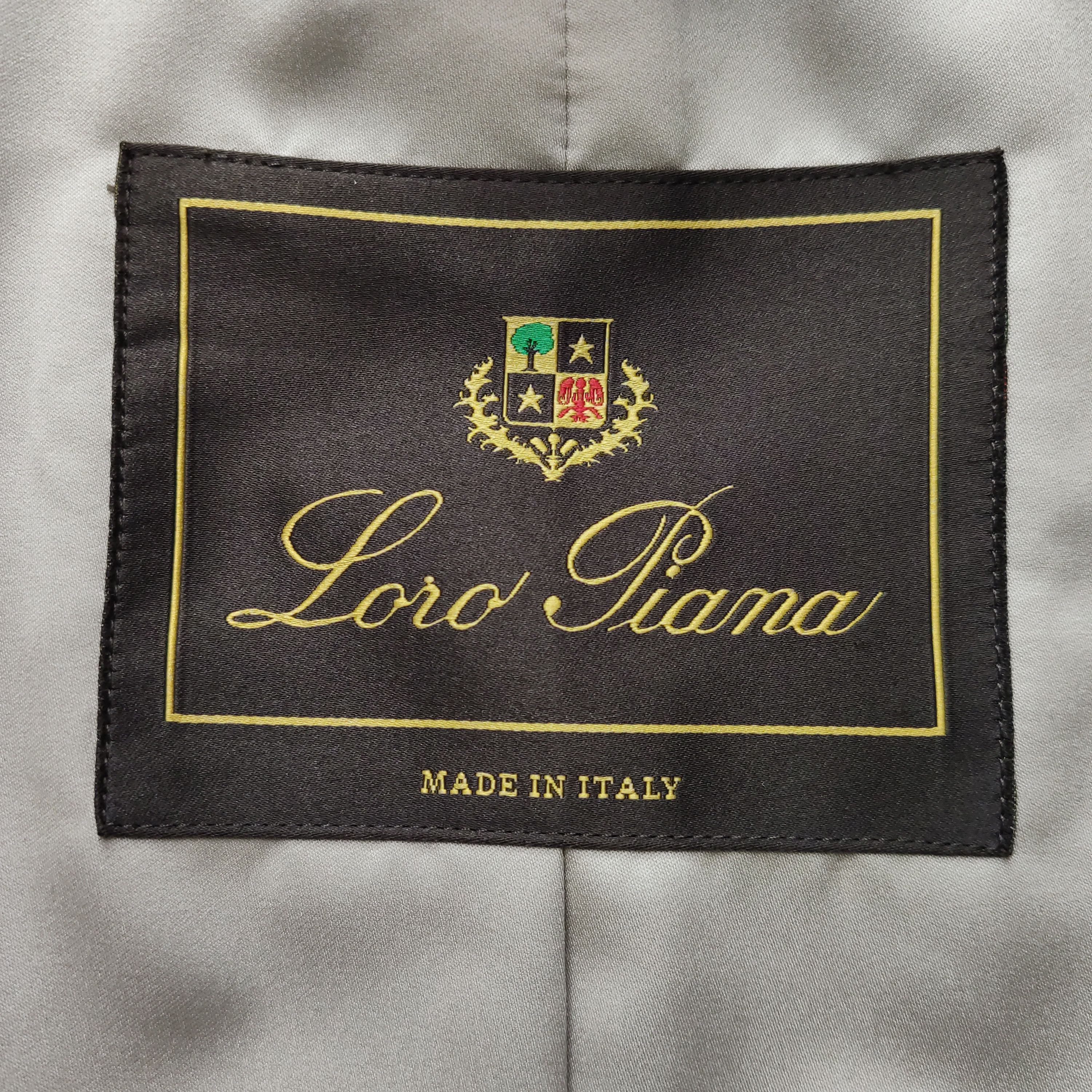 Loro Piana Beige Cashmere Coat with Storm System Size US M / EU 48-50 / 2 - 4 Thumbnail