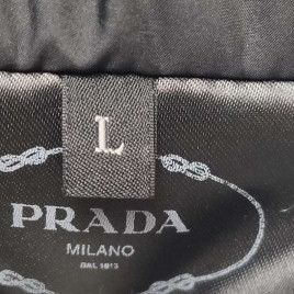 Prada Black Hooded Puffer Jacket Size US L / EU 52-54 / 3 - 7 Thumbnail
