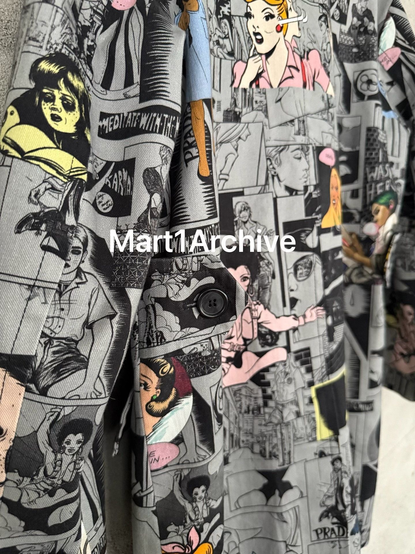 Prada Colorful Print Heavy Coat in Size S Size US S / EU 44-46 / 1 - 6 Thumbnail