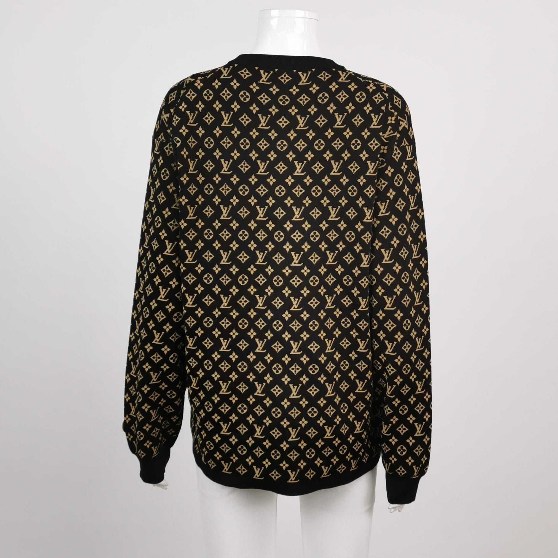 Louis Vuitton Monogram Crewneck Sweater in Multi Size US XS / EU 42 / 0 - 2 Thumbnail