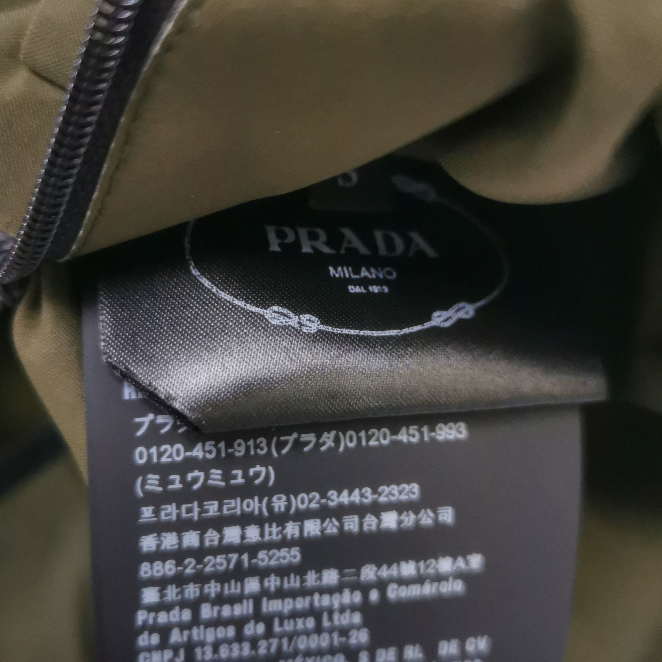 Prada Hooded Cloak in Green - Size S Size US S / EU 44-46 / 1 - 10 Thumbnail