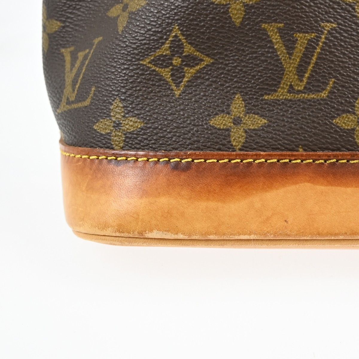 Louis Vuitton Louis Vuitton Alma Handbag Monogram Canvas Size ONE SIZE - 8 Thumbnail