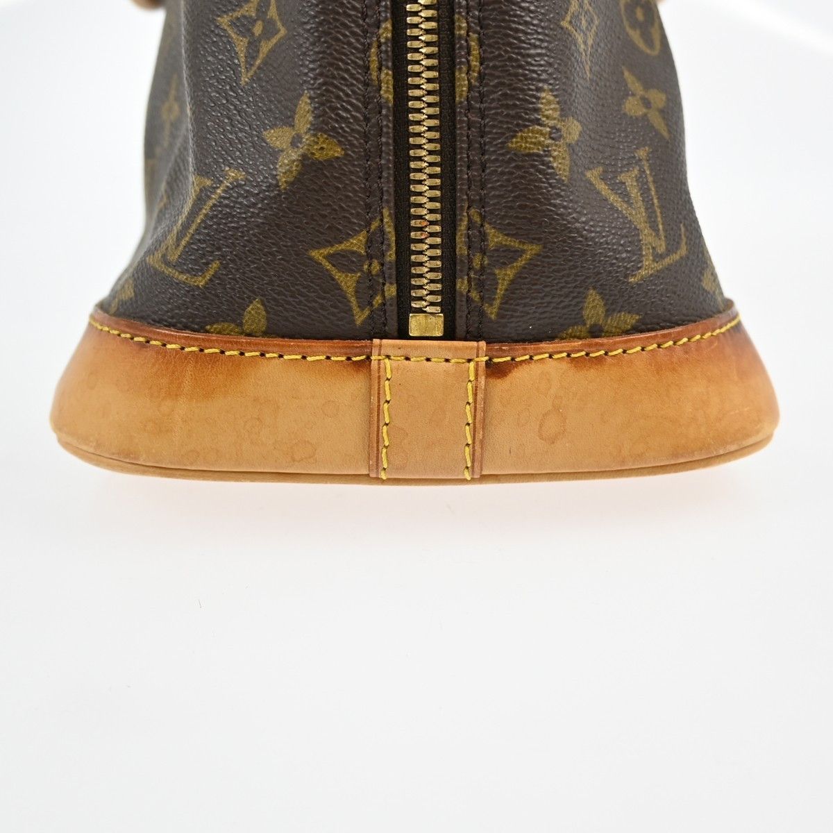 Louis Vuitton Louis Vuitton Alma Handbag Monogram Canvas Size ONE SIZE - 12 Thumbnail