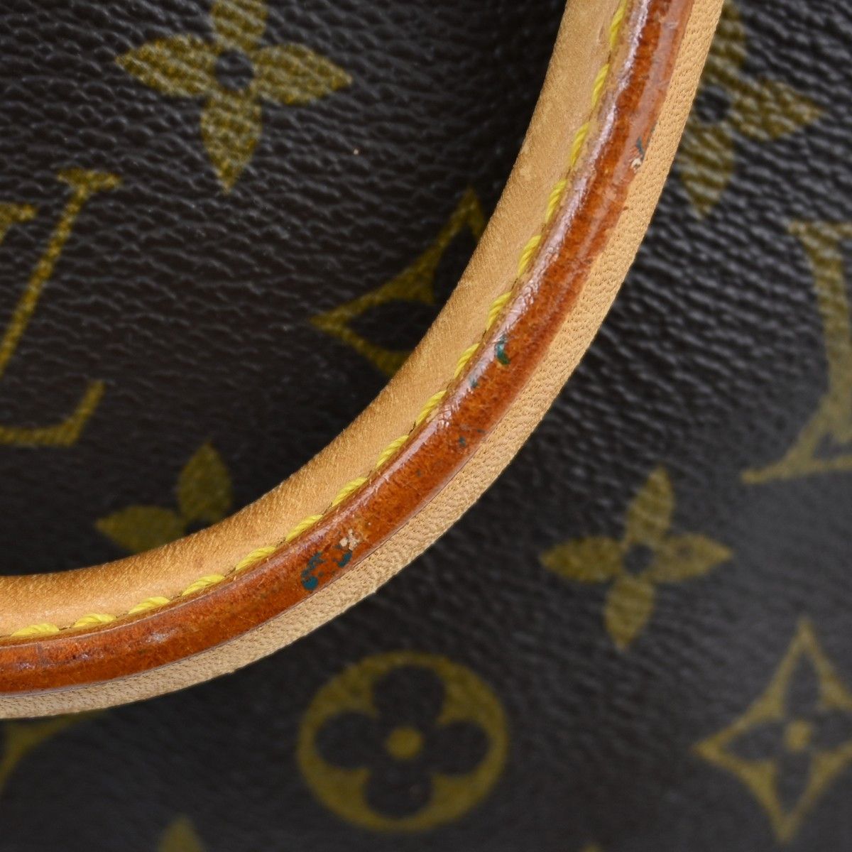 Louis Vuitton Louis Vuitton Alma Handbag Monogram Canvas Size ONE SIZE - 13 Thumbnail