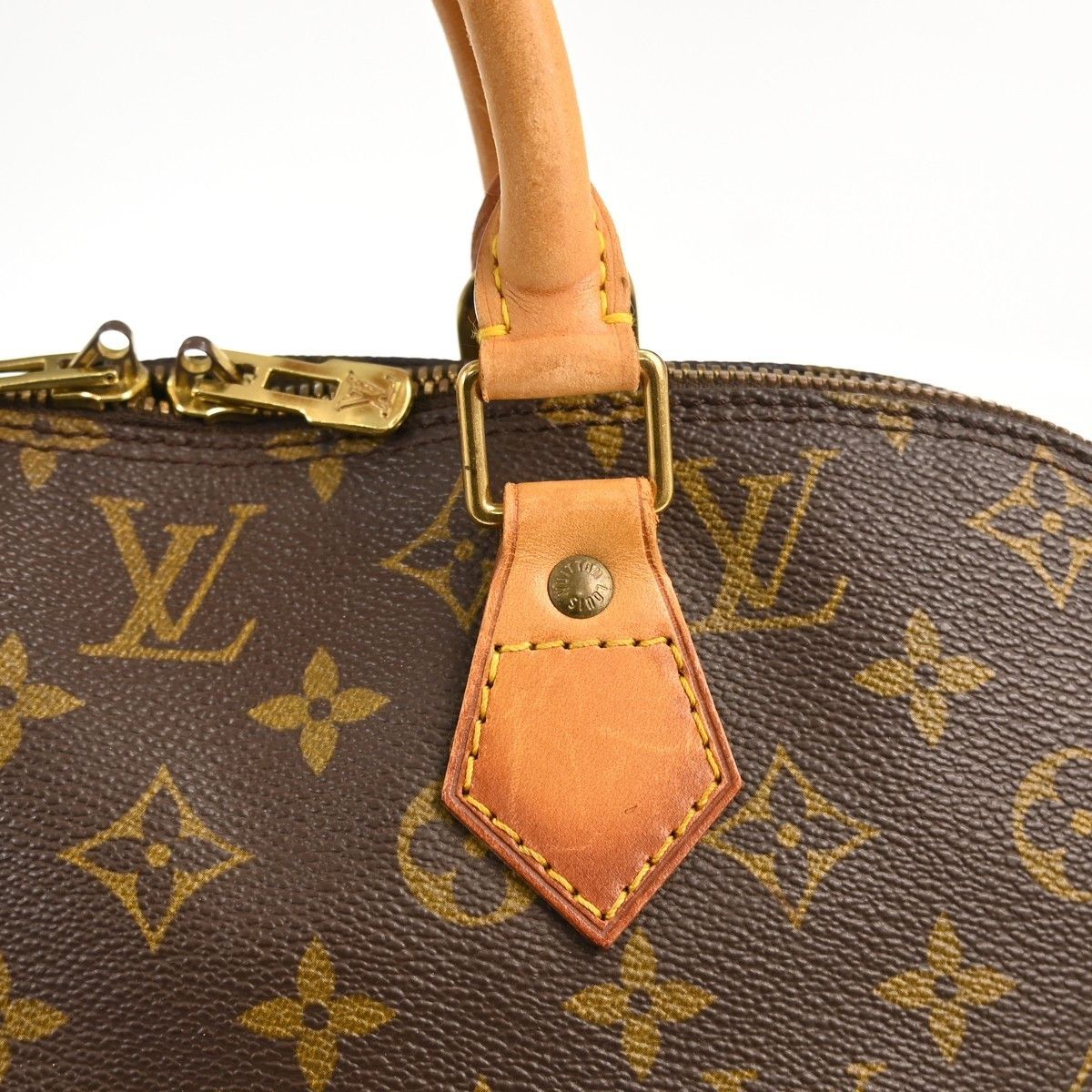 Louis Vuitton Louis Vuitton Alma Handbag Monogram Canvas Size ONE SIZE - 15 Thumbnail