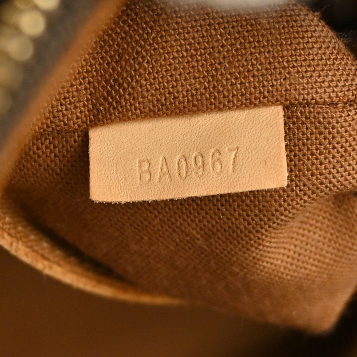 Louis Vuitton Louis Vuitton Alma Handbag Monogram Canvas Size ONE SIZE - 5 Thumbnail