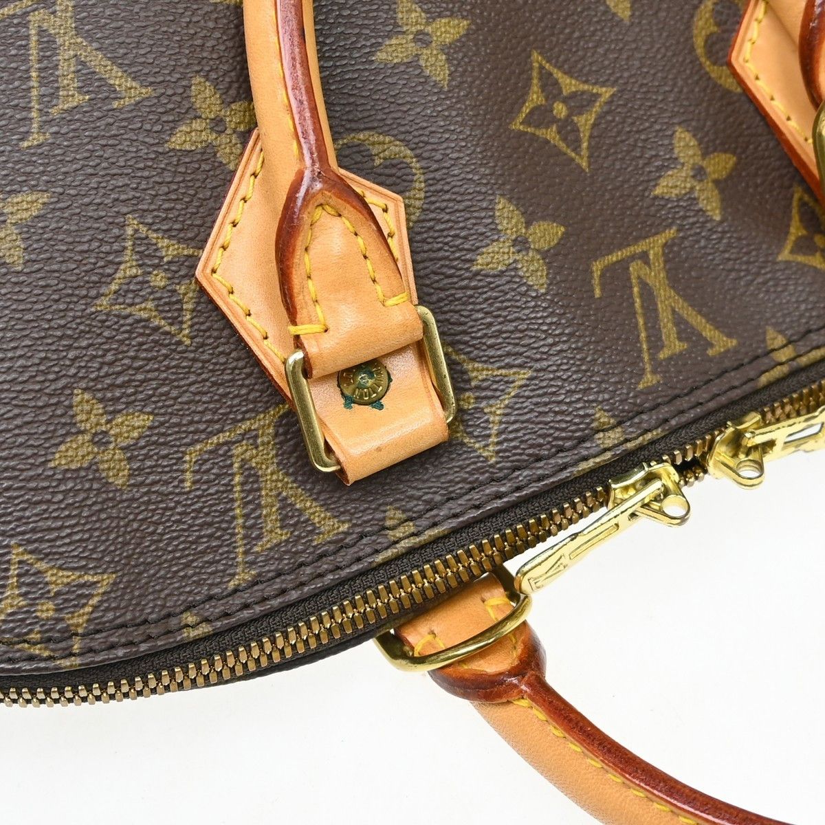 Louis Vuitton Louis Vuitton Alma Handbag Monogram Canvas Size ONE SIZE - 14 Thumbnail