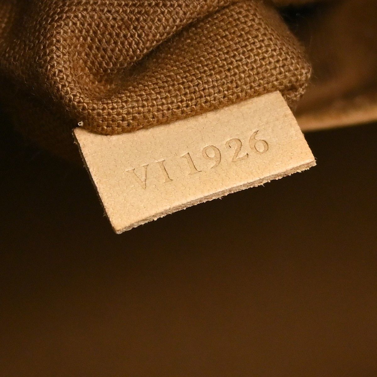 Louis Vuitton Louis Vuitton Alma Handbag Monogram Canvas Size ONE SIZE - 7 Thumbnail