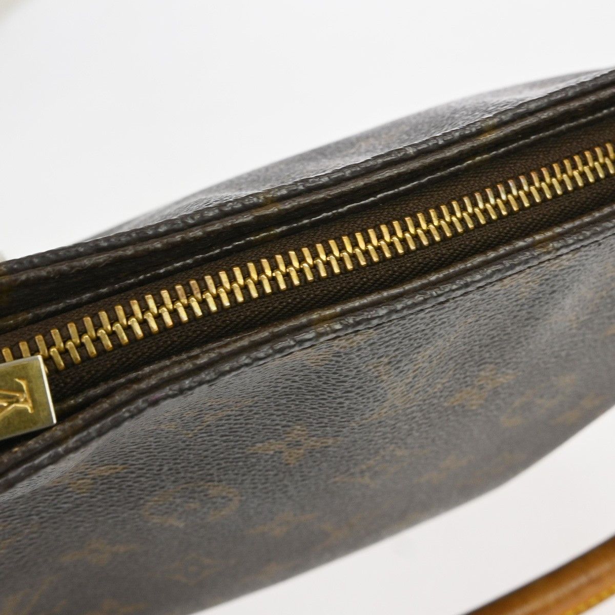 Louis Vuitton Louis Vuitton Monogram Looping Handbag Monogram Canvas Size ONE SIZE - 16 Thumbnail