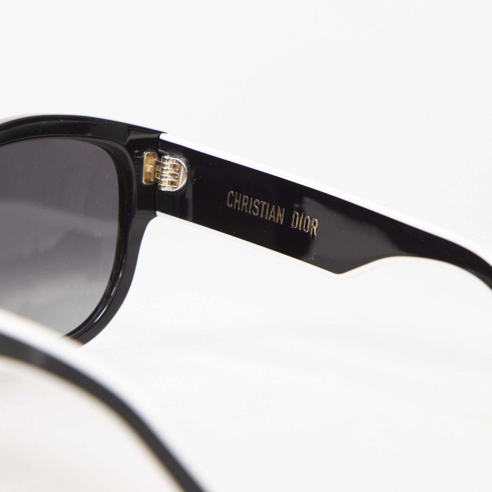 Dior Black Gradient Square DiorPacific B2I Sunglasses Size ONE SIZE - 11 Thumbnail