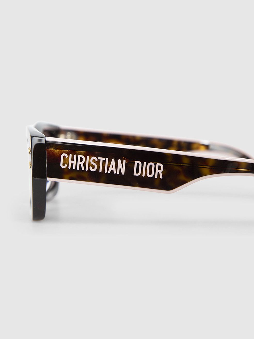 Dior Tortoiseshell DiorPacific S2U Sunglasses Size ONE SIZE - 9 Thumbnail