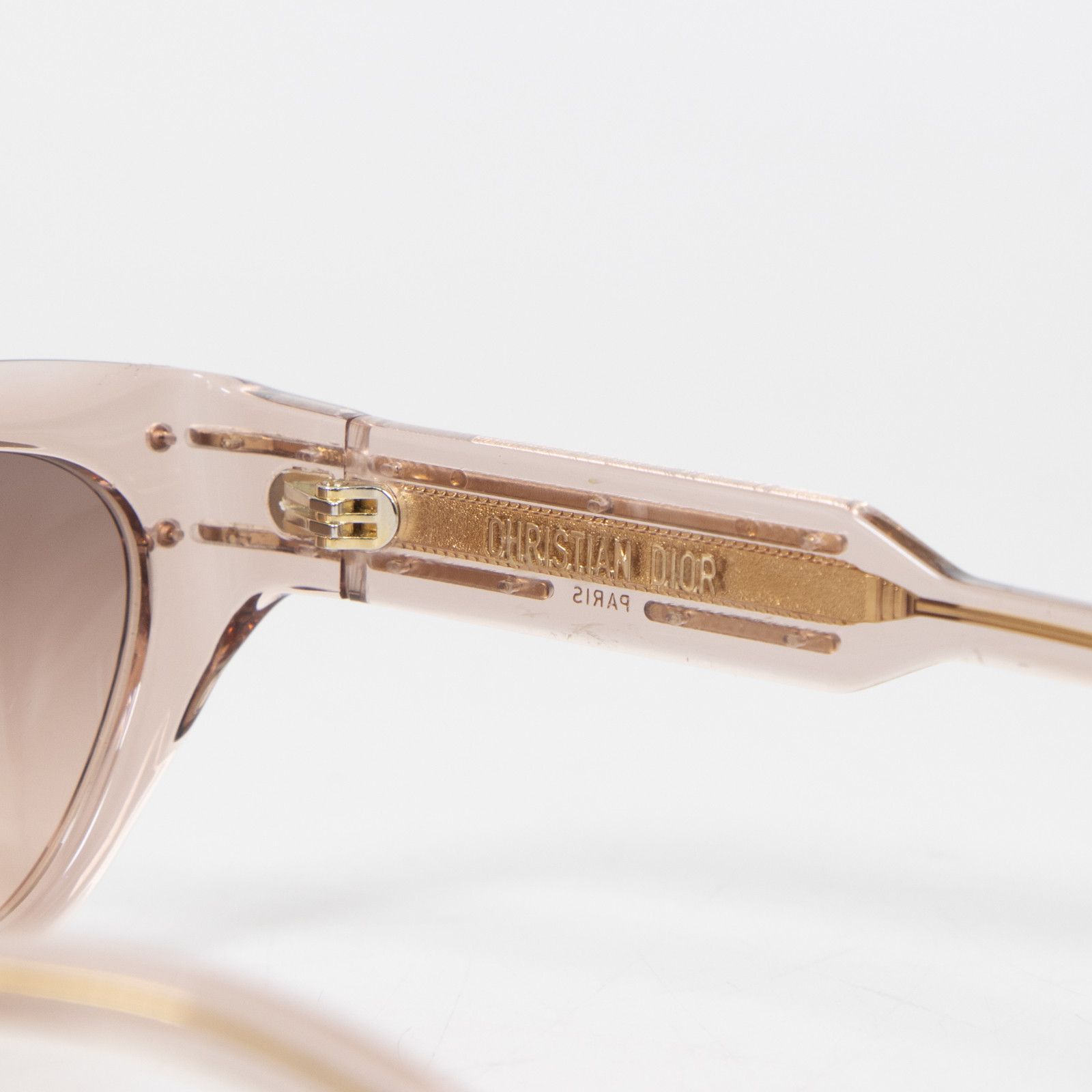 Dior Pink Cat Eye DiorSignature B7I Sunglasses Size ONE SIZE - 11 Thumbnail