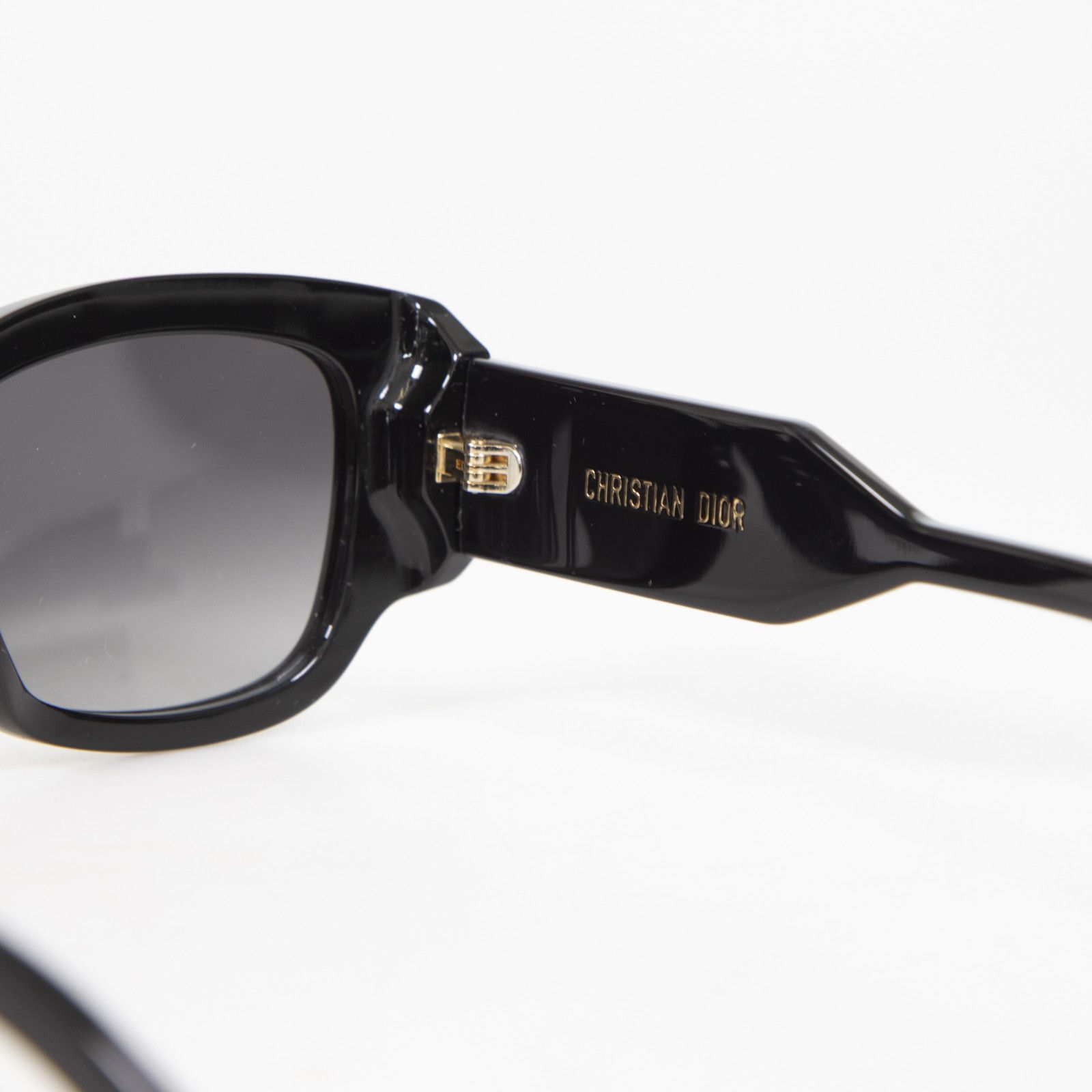 Dior Black DiorSignature S13I Sunglasses Size ONE SIZE - 11 Thumbnail