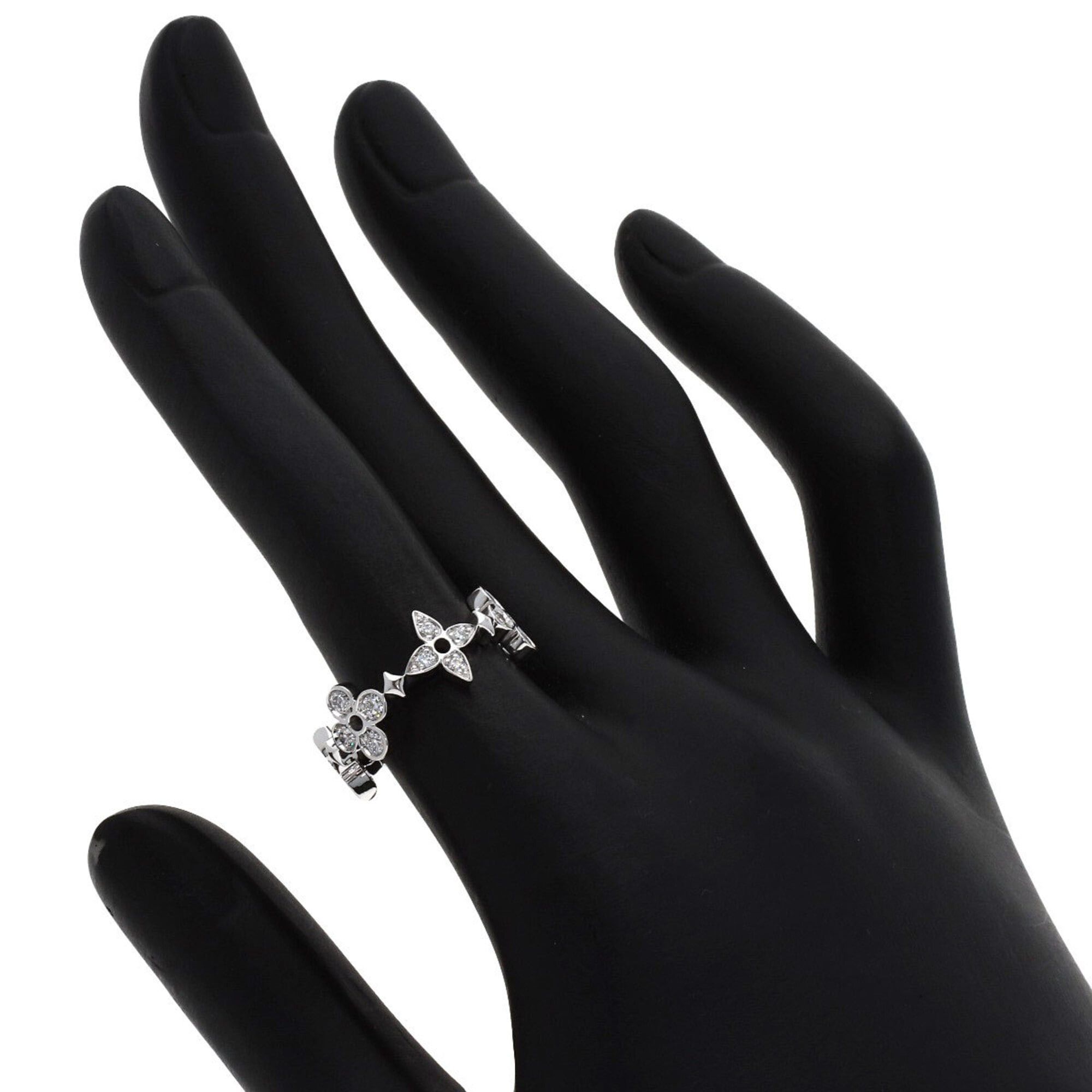 Louis Vuitton Louis Vuitton Fine Dentelle Diamond Ring #50, 18K White Gold, Women's. Size ONE SIZE - 6 Thumbnail