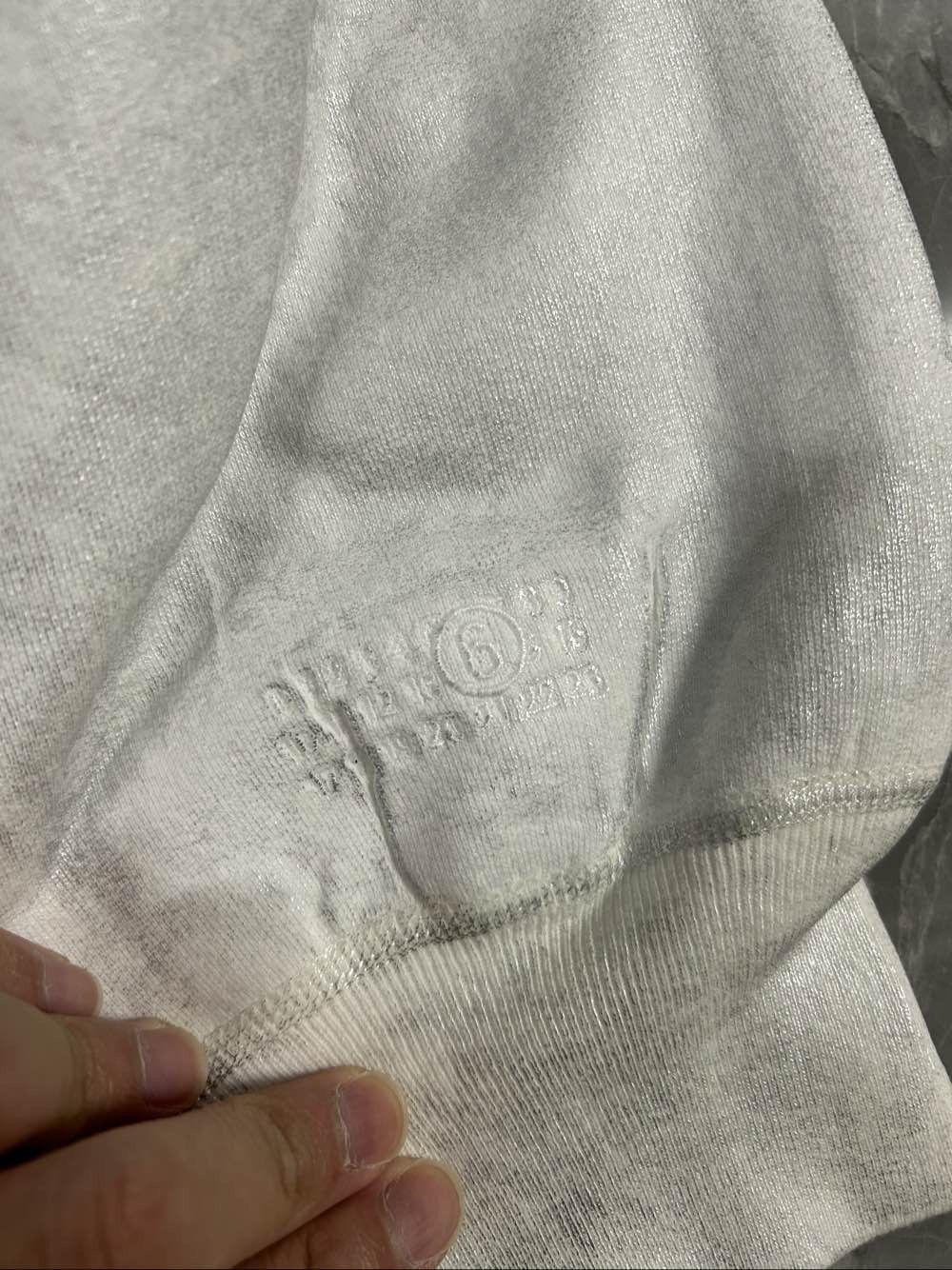 Supreme Supreme x MM6 Maison Margiela Foil Box Logo Hoodie Size L Size US L / EU 52-54 / 3 - 8 Thumbnail