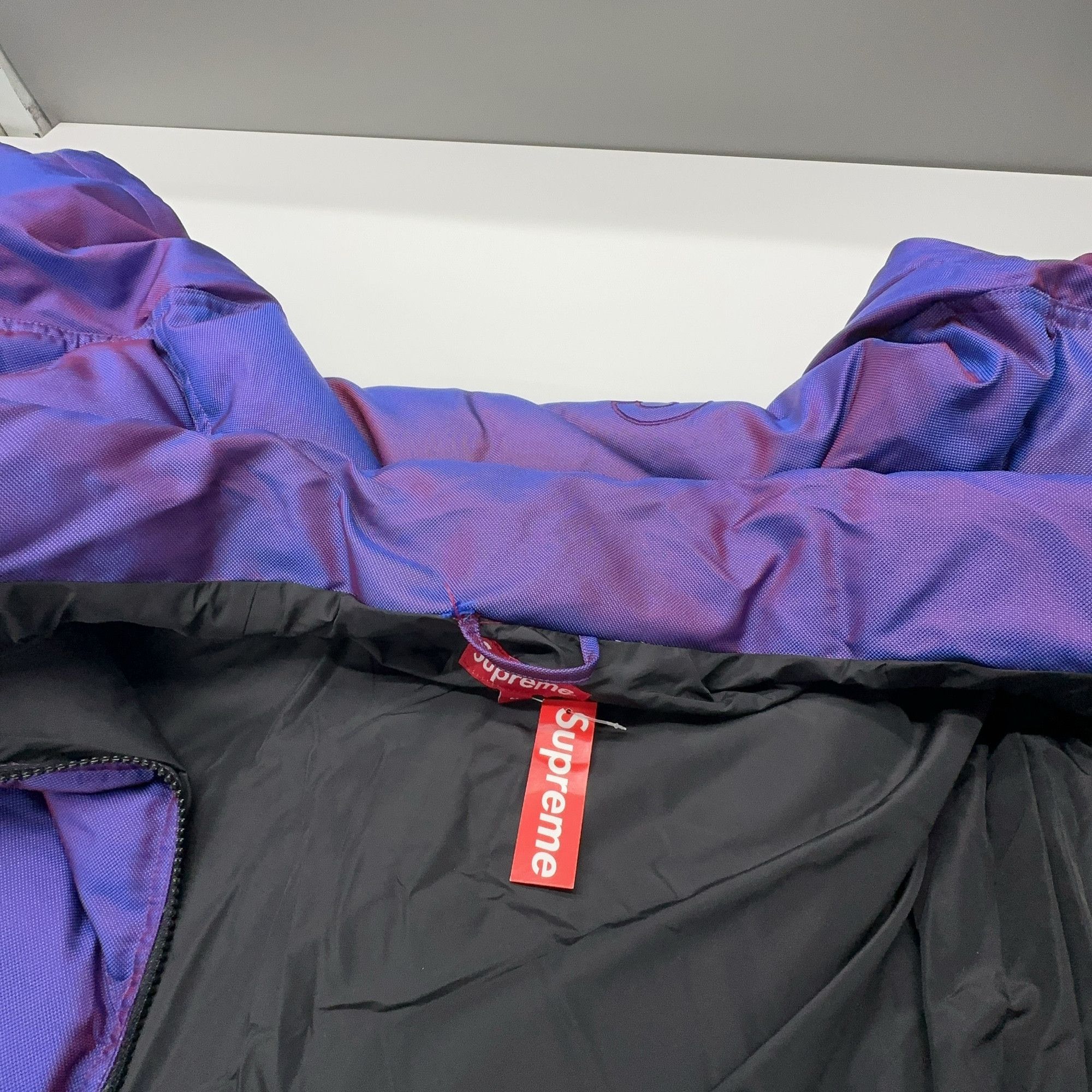 Supreme Supreme Iridescent Puffy Jacket Size M Size US M / EU 48-50 / 2 - 6 Thumbnail