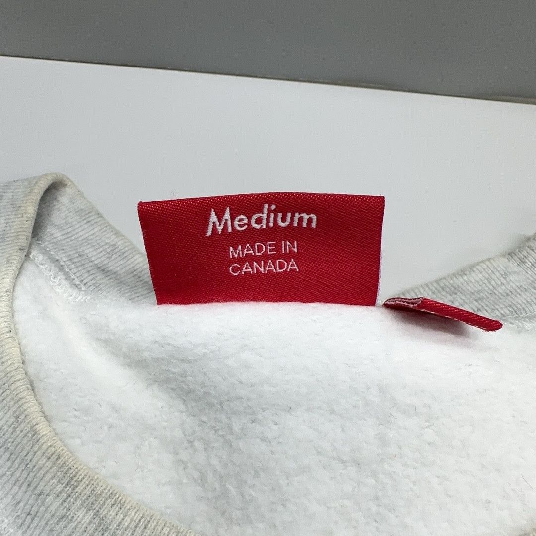 Supreme Supreme Small Box Crewneck Size M Size US M / EU 48-50 / 2 - 4 Thumbnail
