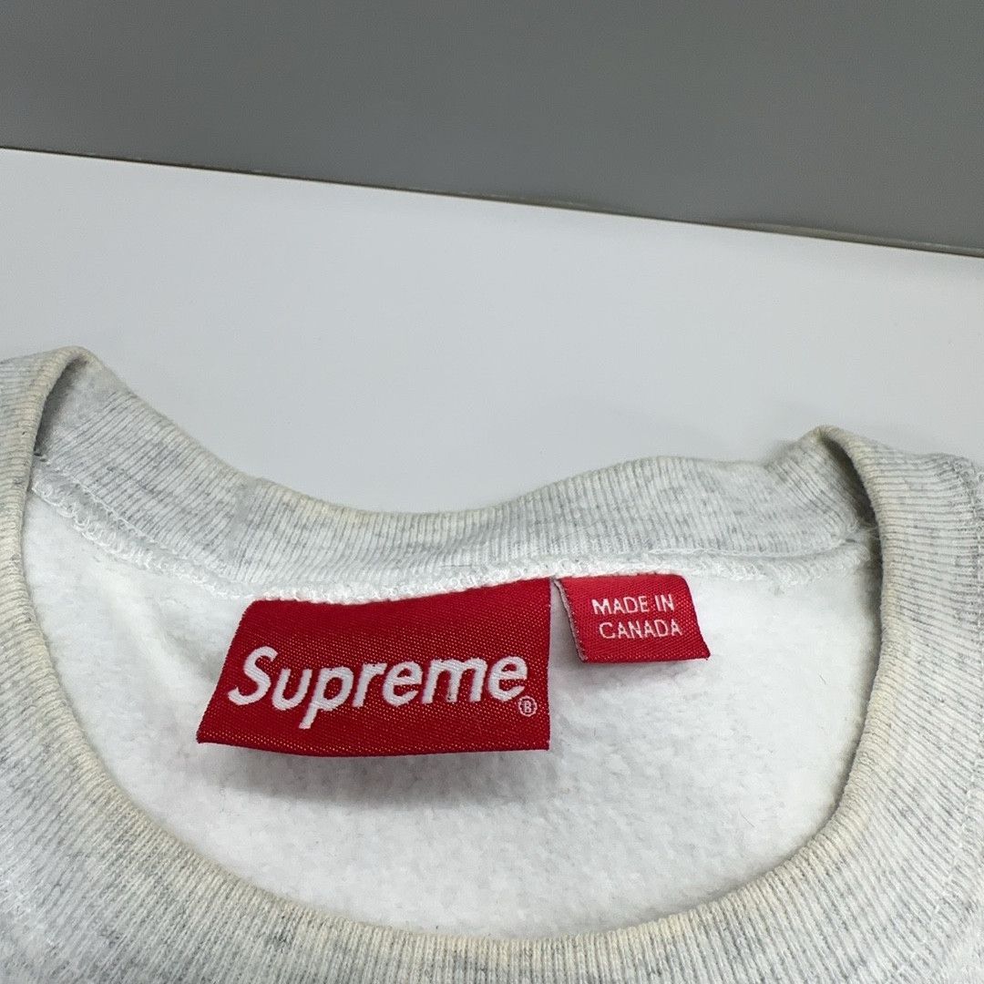 Supreme Supreme Small Box Crewneck Size M Size US M / EU 48-50 / 2 - 3 Thumbnail