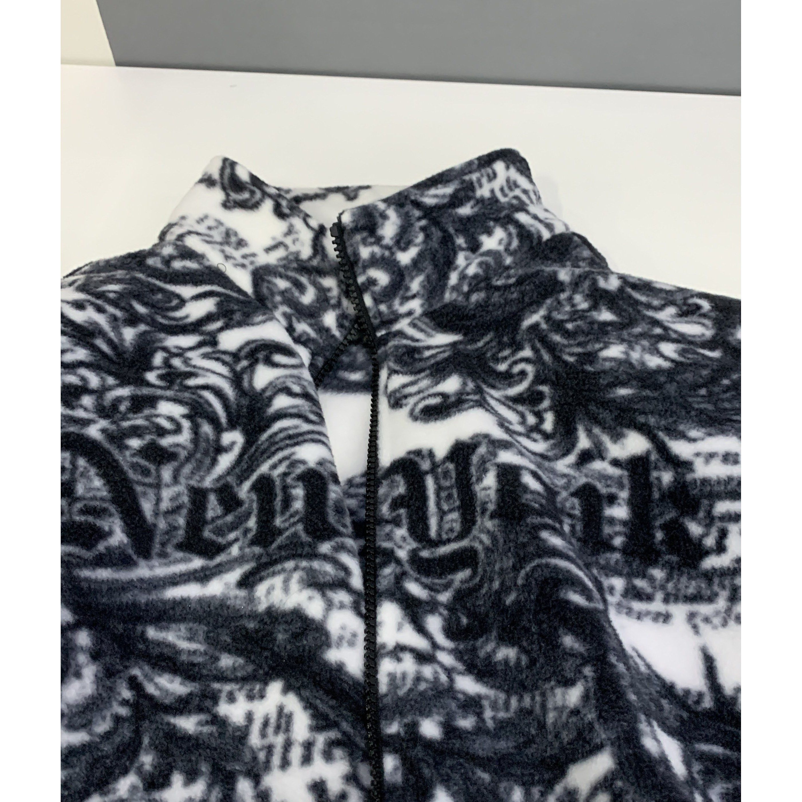 Supreme Supreme New York Cityscape Fleece Jacket Size L Size US L / EU 52-54 / 3 - 5 Thumbnail