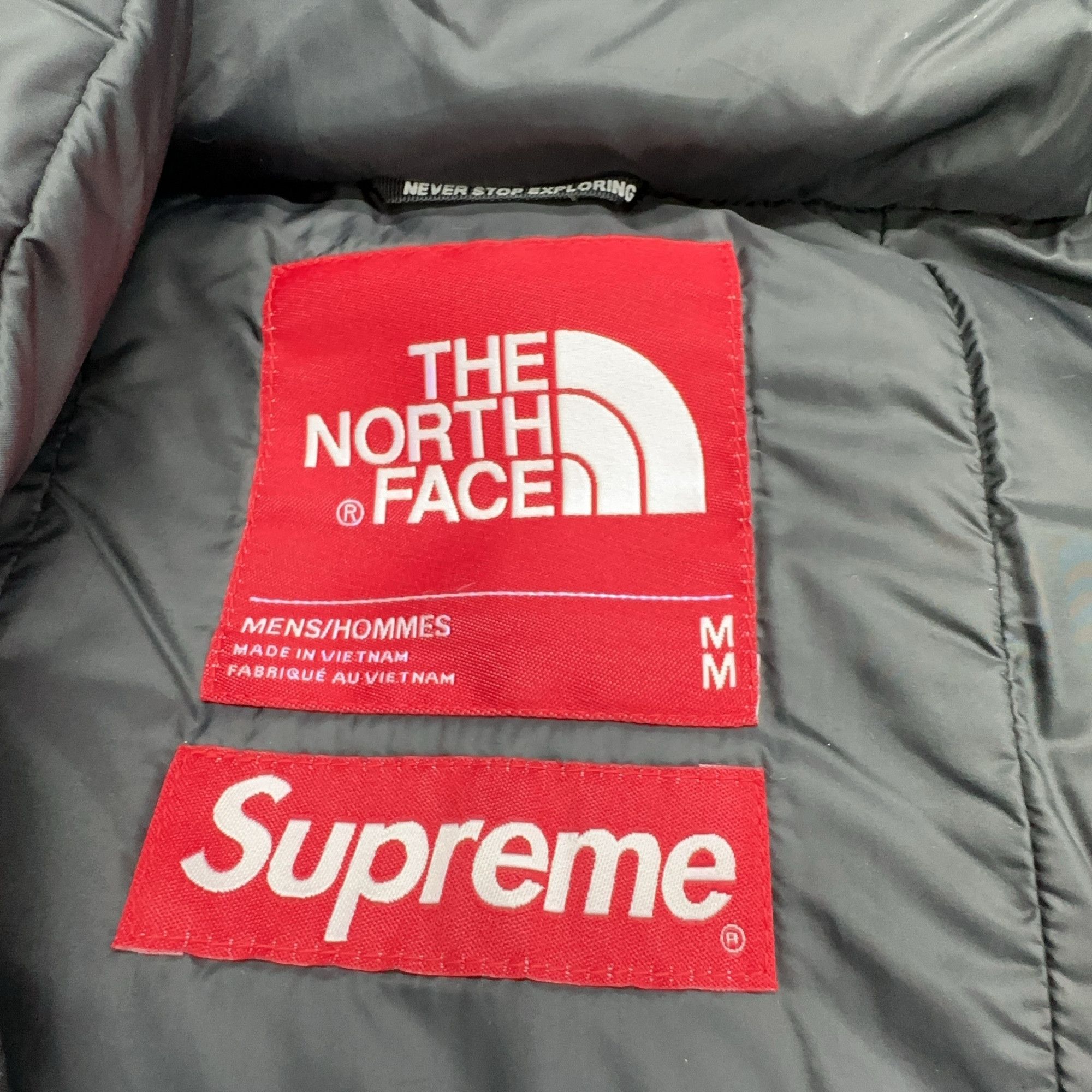 Supreme × The North Face Supreme x The North Face S Logo Himalayan Parka Size M Size US M / EU 48-50 / 2 - 4 Thumbnail