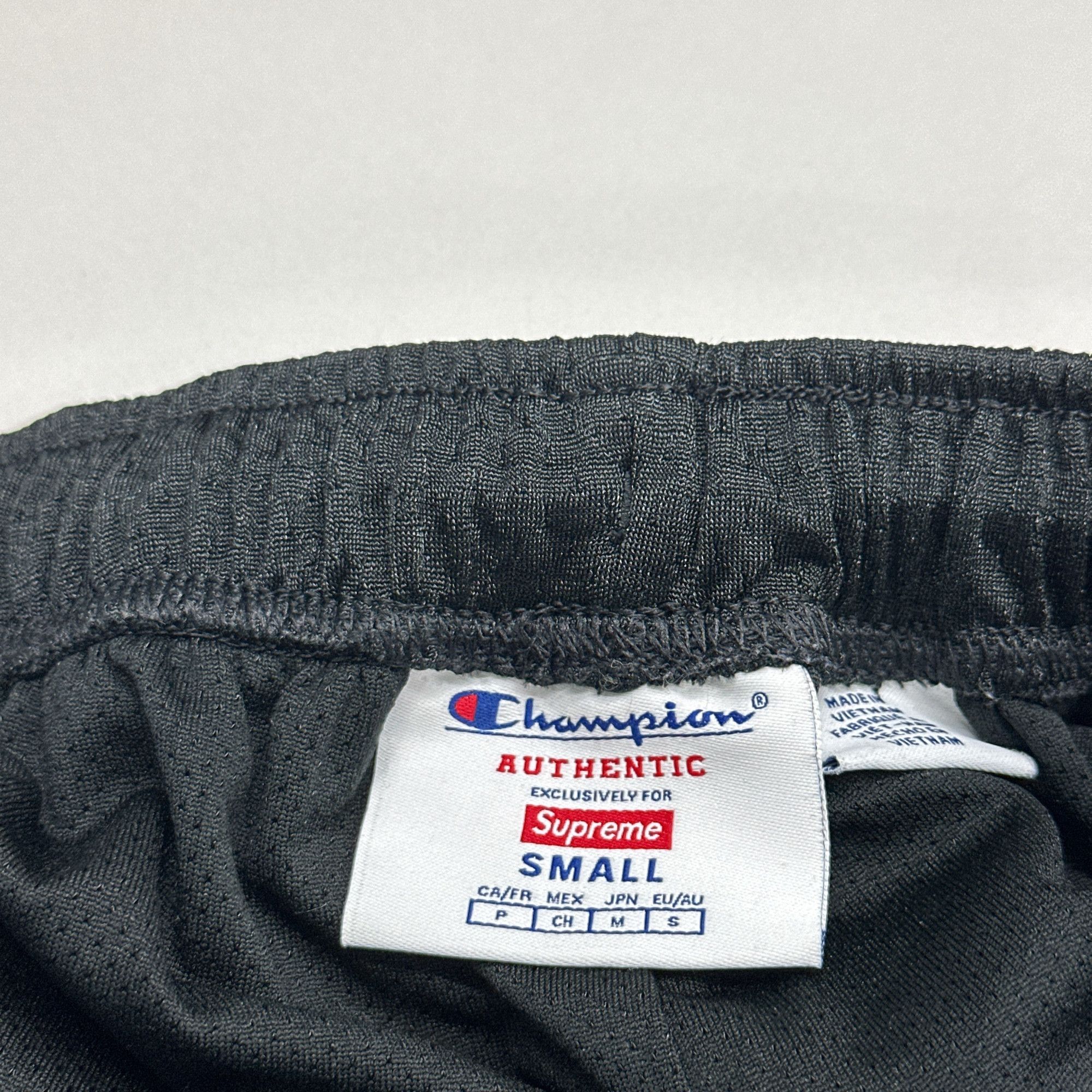 Supreme Supreme x Champion Mesh Shorts Size S Size US 30 / EU 46 - 3 Thumbnail