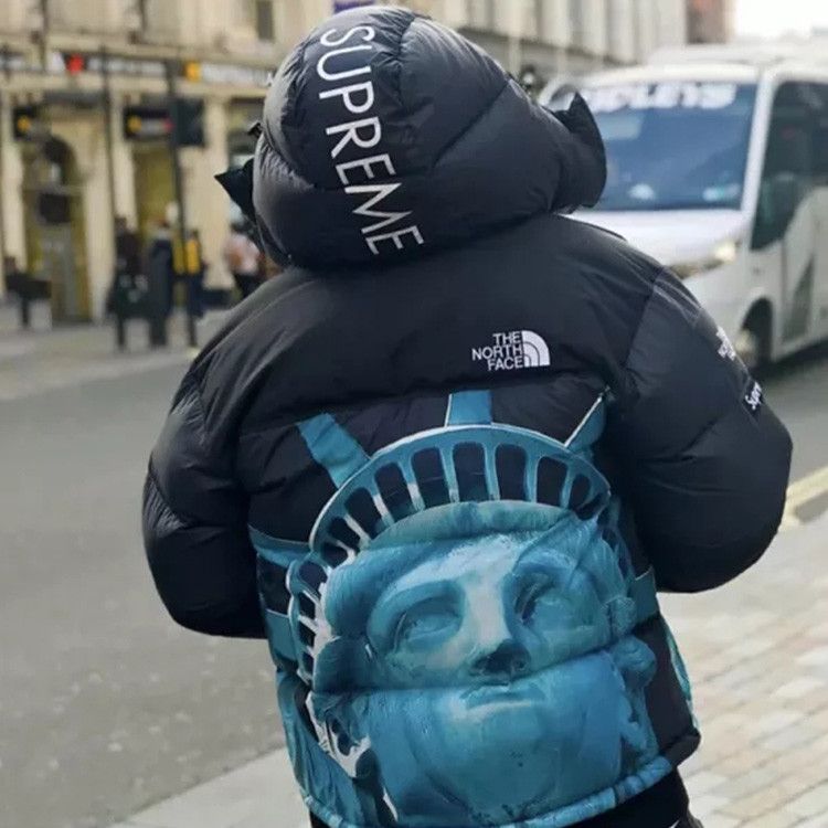 Supreme Supreme x The North Face Statue of Liberty Baltoro Size M Size US M / EU 48-50 / 2 - 8 Thumbnail